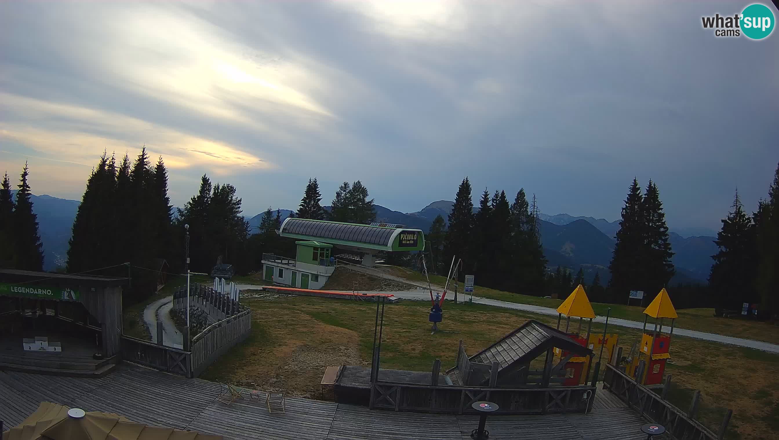 Cámara web Počivalo – Alpska Perla | Vista en vivo desde la estación de esquí Cerkno