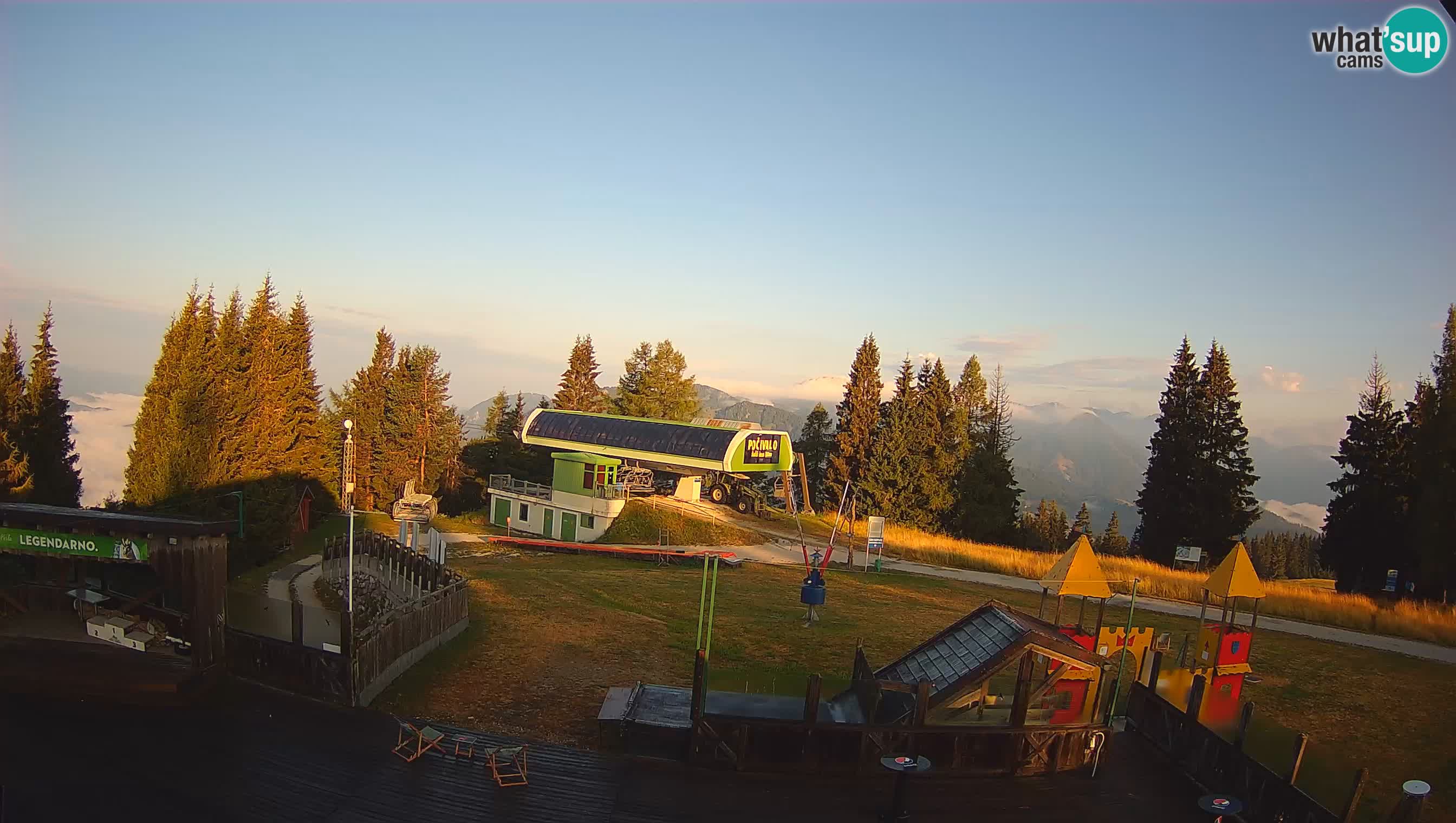 Web kamera Počivalo – Alpska Perla | Pogled uživo sa skijališta Cerkno