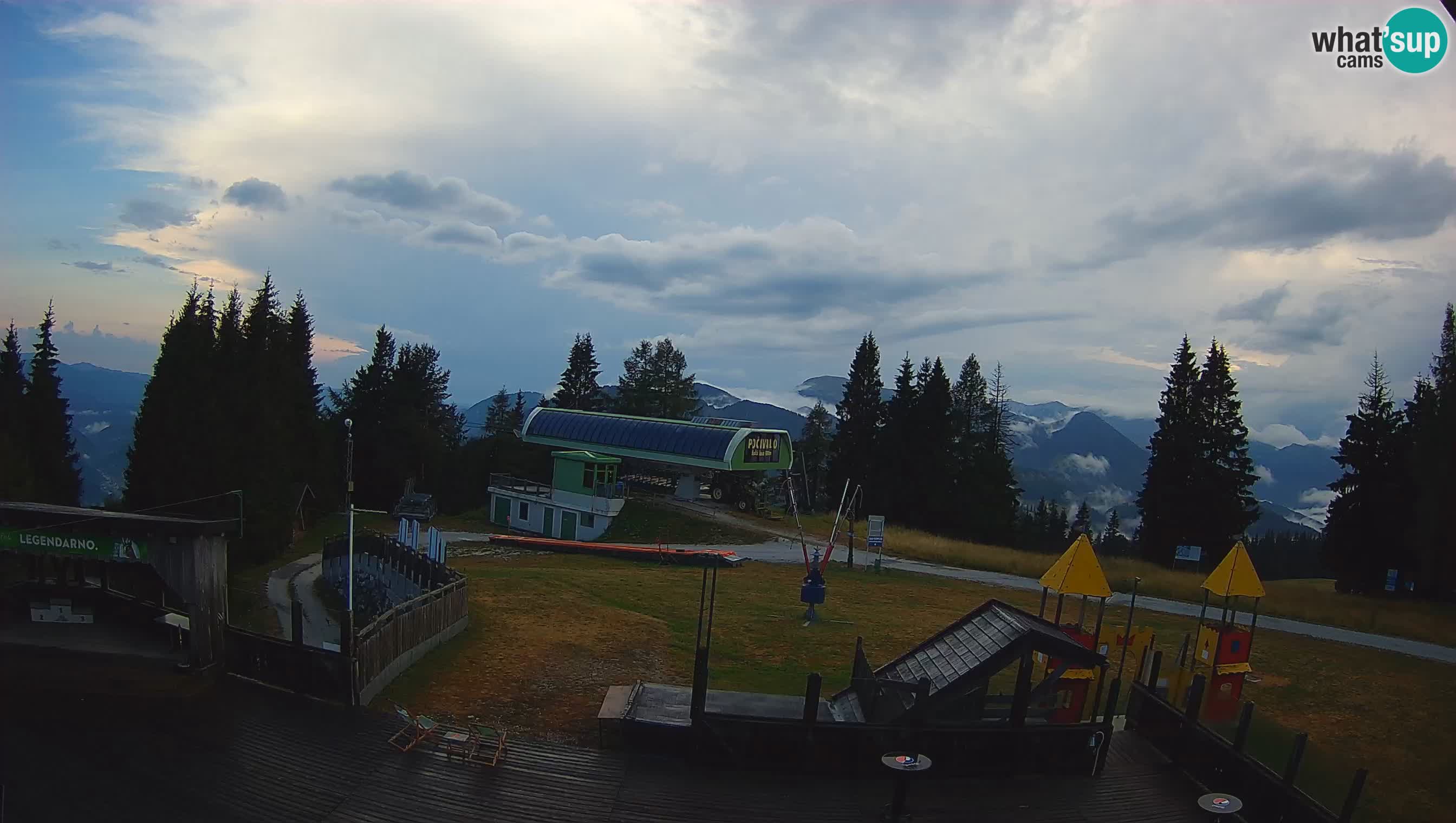 Webcam Počivalo – Alpska Perla | Vista live dalla stazione sciistica di Cerkno