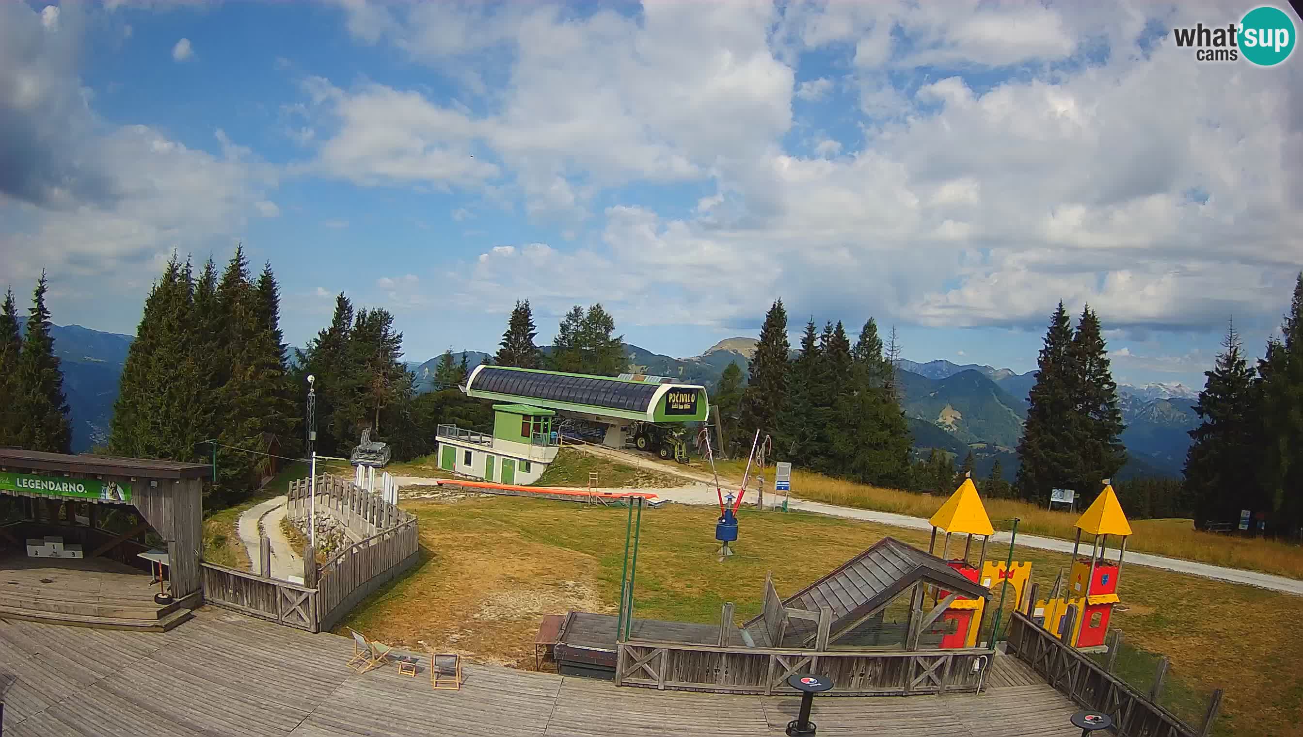 Spletna kamera Počivalo – Alpska Perla | Pogled v živo iz smučišča Cerkno