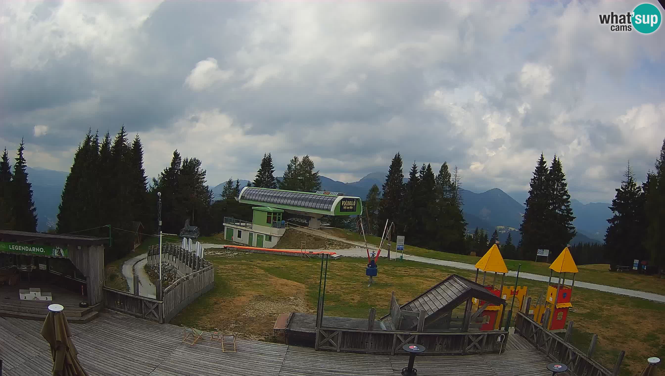 Webcam Počivalo – Alpska Perla | Vista live dalla stazione sciistica di Cerkno