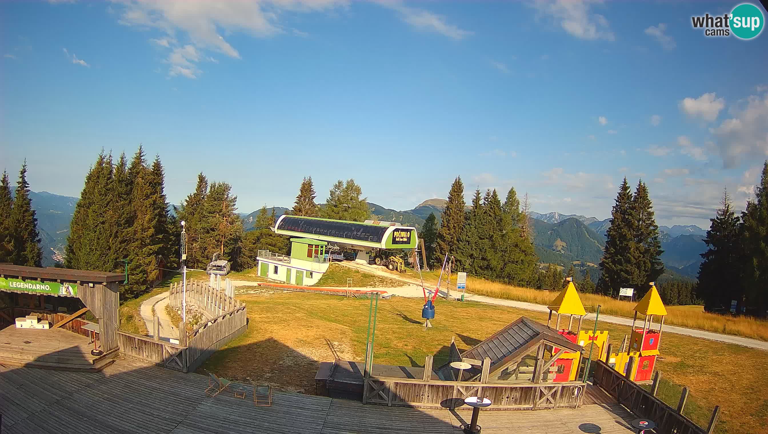 Webcam de la station de ski des Alpes slovènes à Cerkno Počivalo