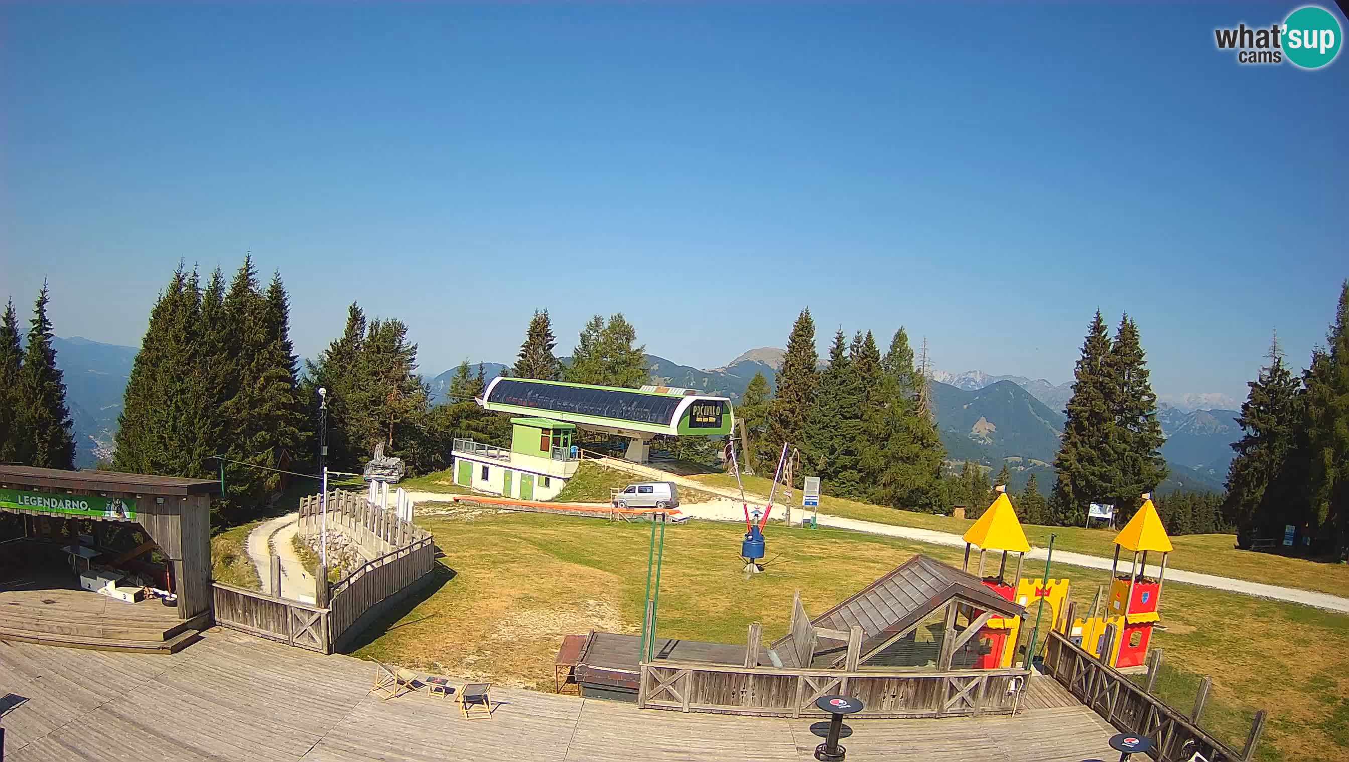 Spletna kamera Počivalo – Alpska Perla | Pogled v živo iz smučišča Cerkno