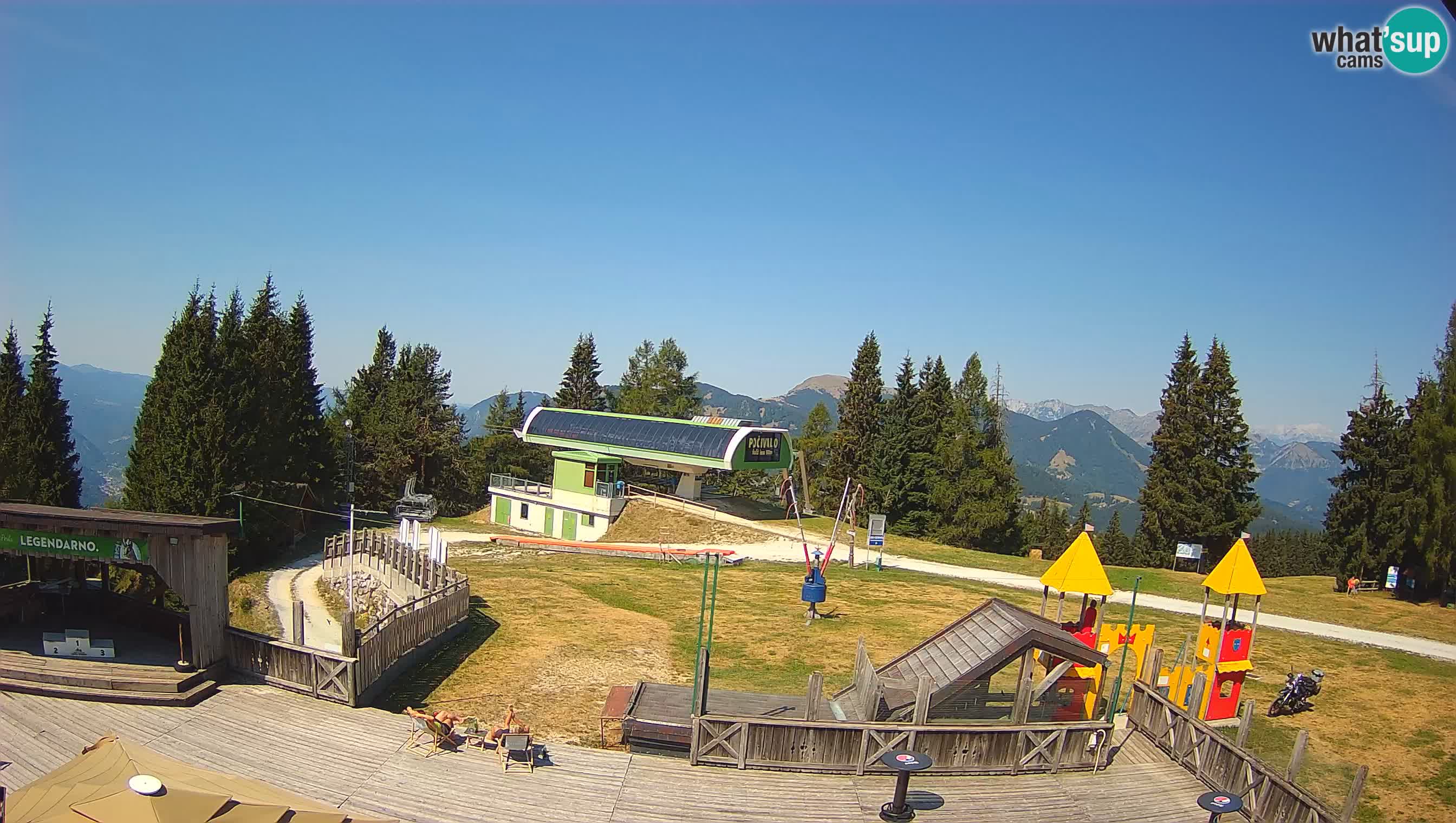 Webcam de la station de ski des Alpes slovènes à Cerkno Počivalo