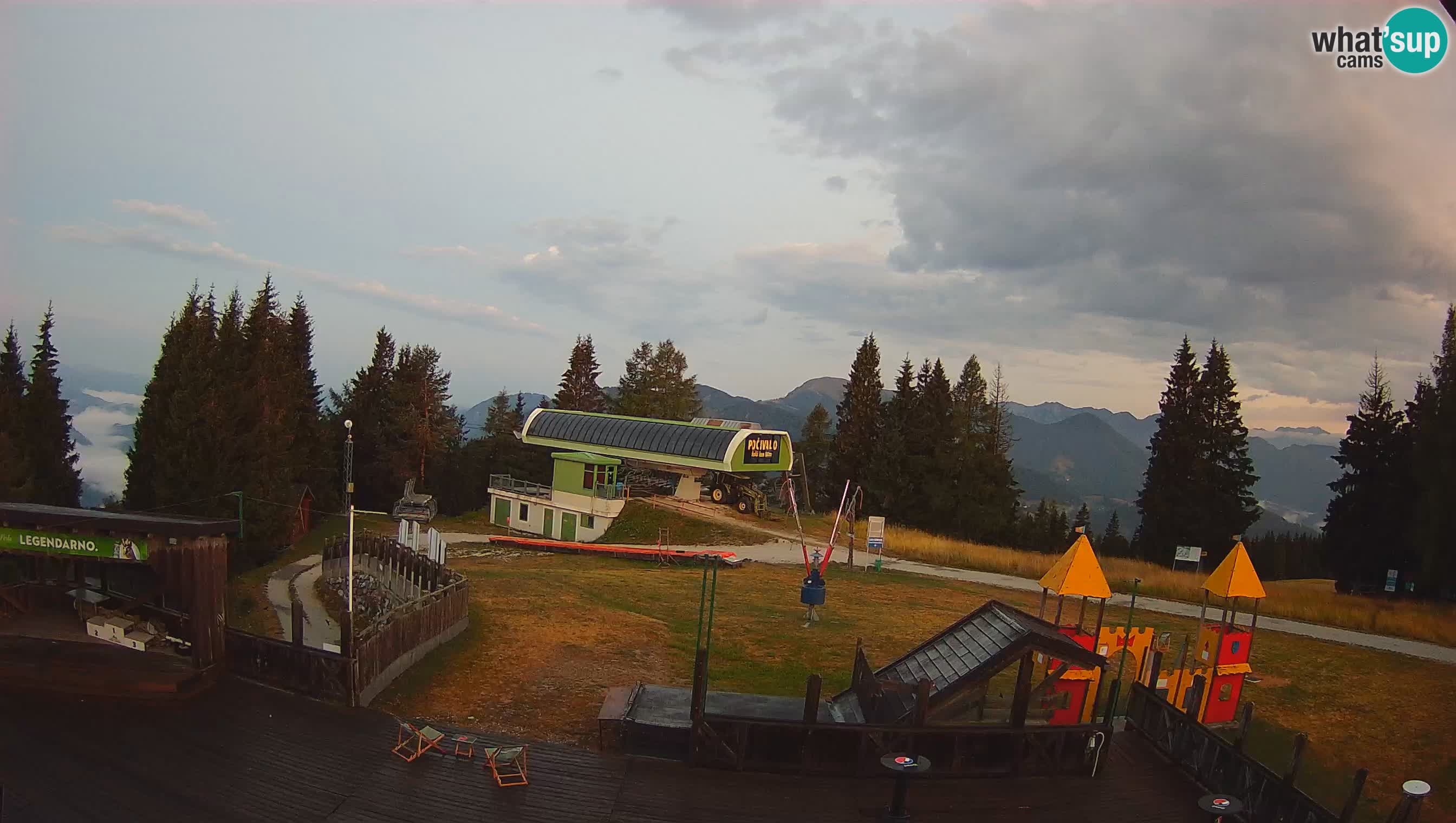 Webcam Počivalo – Alpska Perla | Vista live dalla stazione sciistica di Cerkno