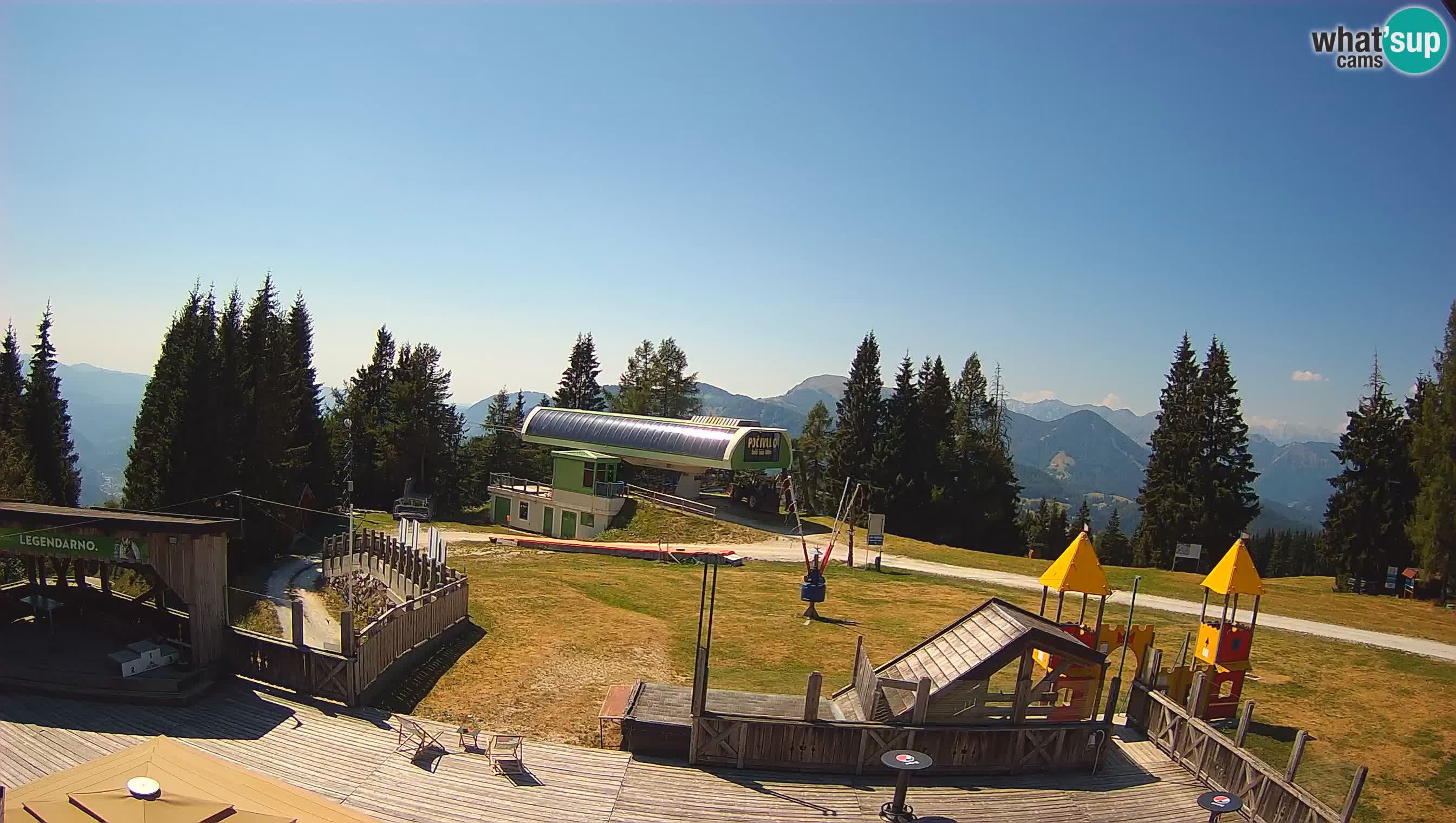 Webcam de la station de ski des Alpes slovènes à Cerkno Počivalo
