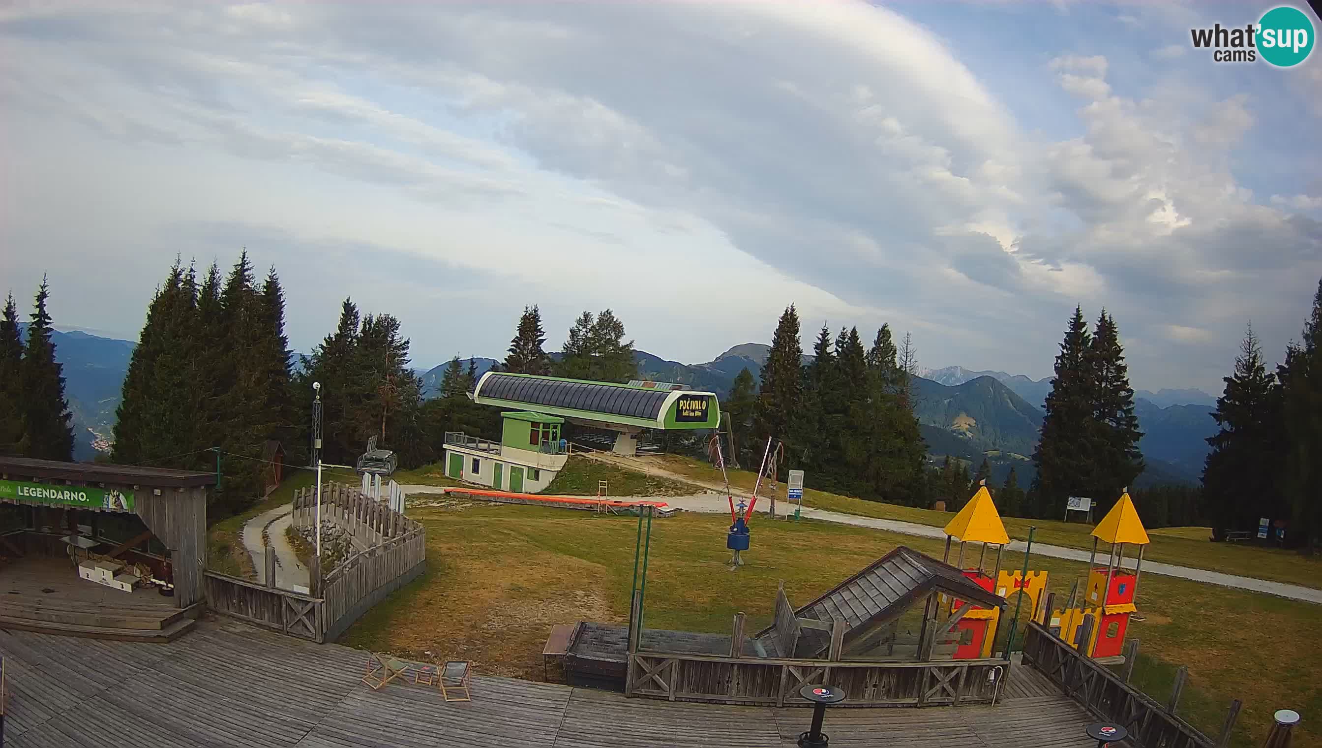 Web kamera Počivalo – Alpska Perla | Pogled uživo sa skijališta Cerkno