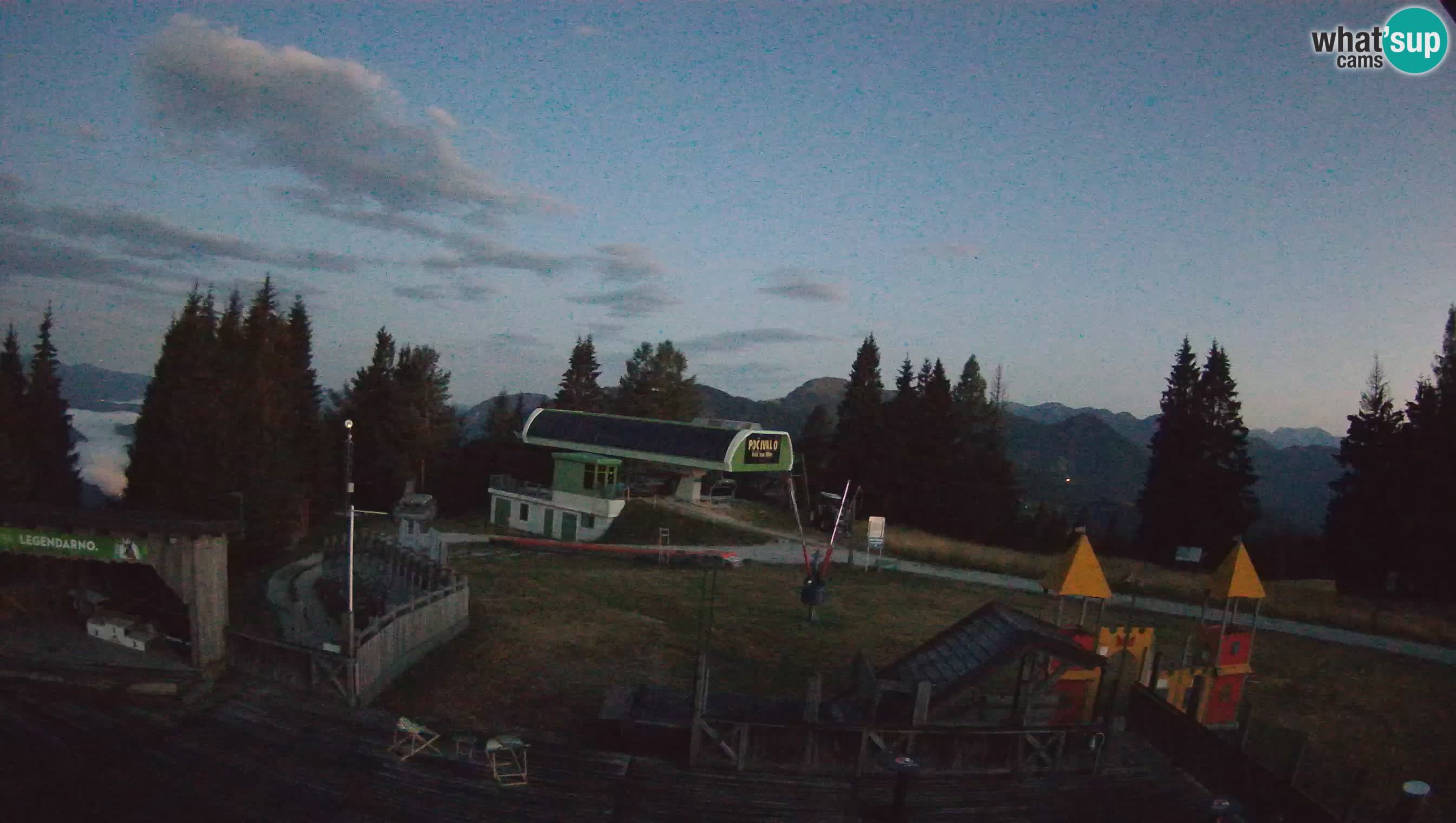 Cámara web Počivalo – Alpska Perla | Vista en vivo desde la estación de esquí Cerkno