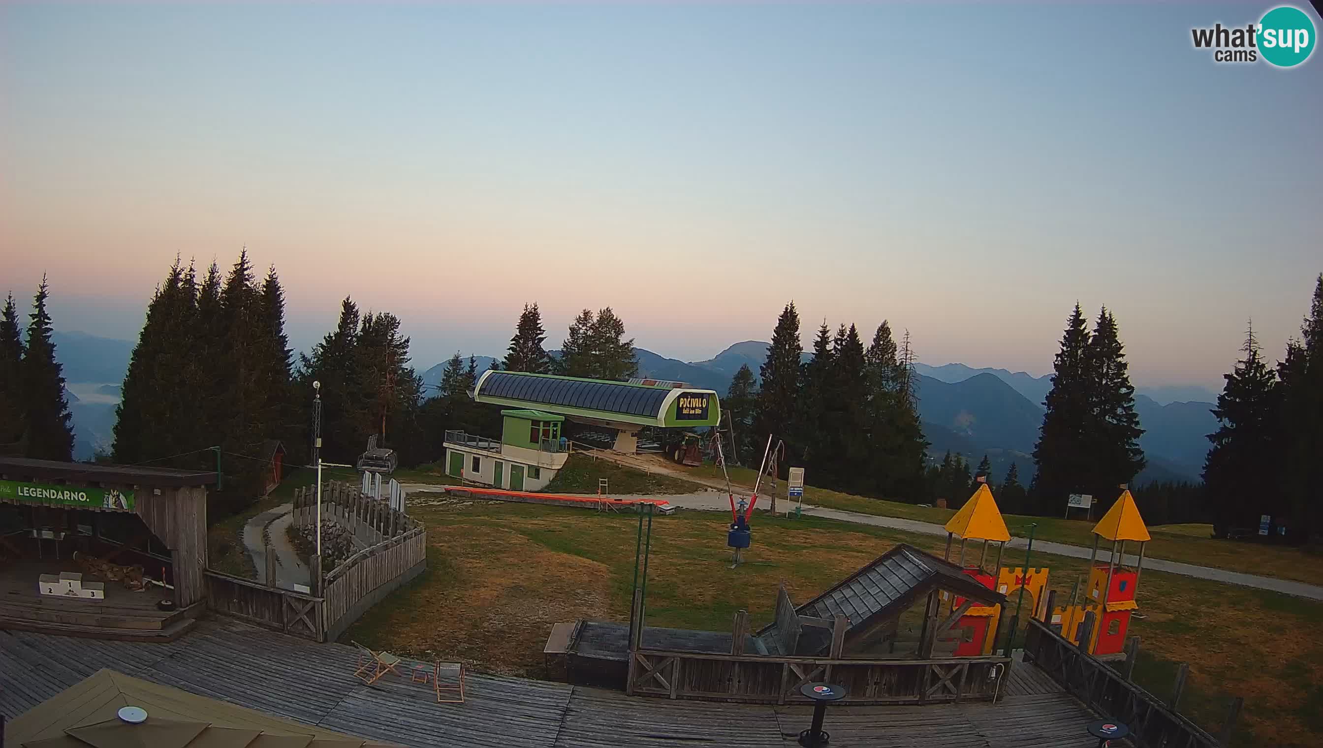 Webcam de la station de ski des Alpes slovènes à Cerkno Počivalo