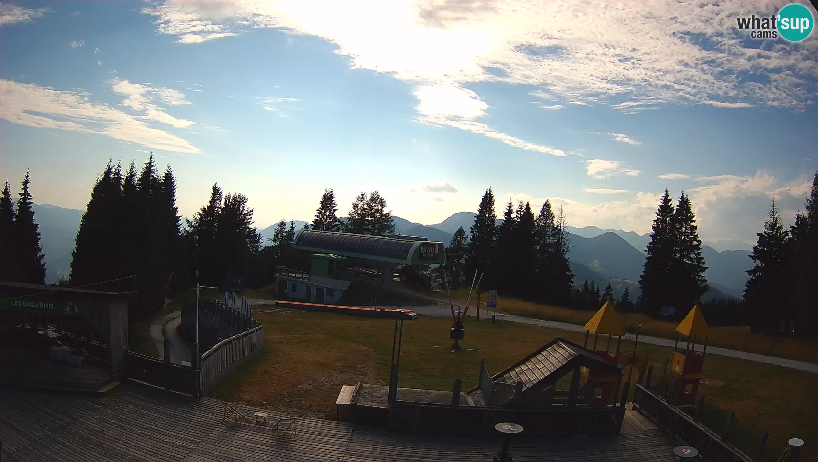 Webcam Počivalo – Alpska Perla | Vista live dalla stazione sciistica di Cerkno