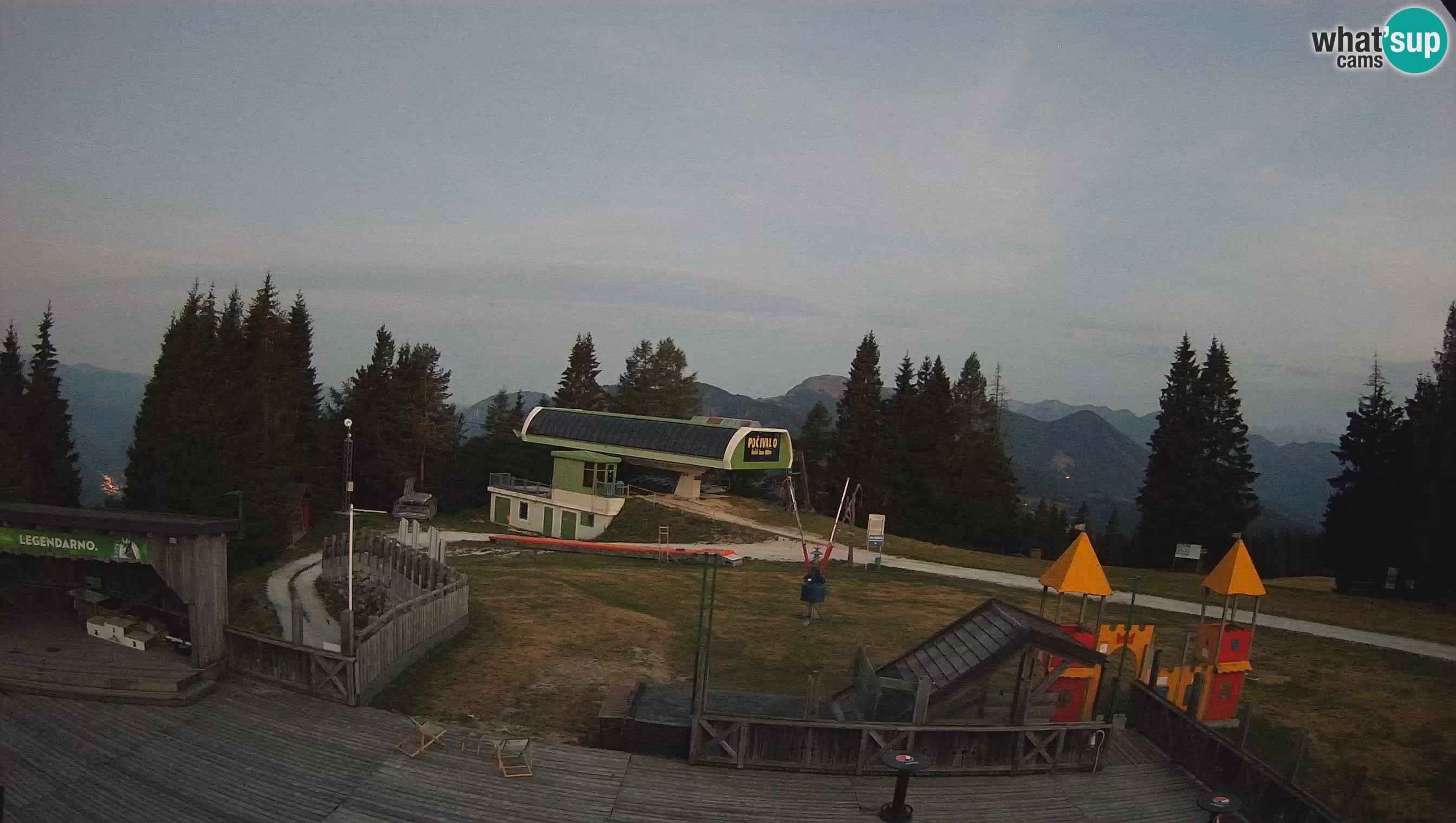 Webcam Počivalo – Alpska Perla | Vista live dalla stazione sciistica di Cerkno