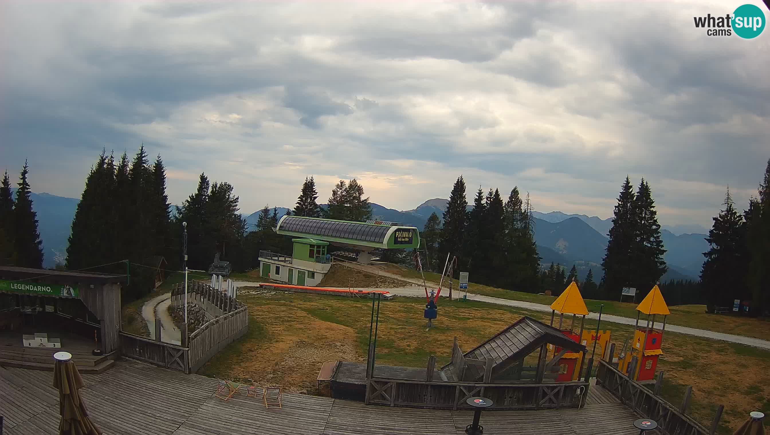 Webcam Počivalo – Alpska Perla | Vista live dalla stazione sciistica di Cerkno