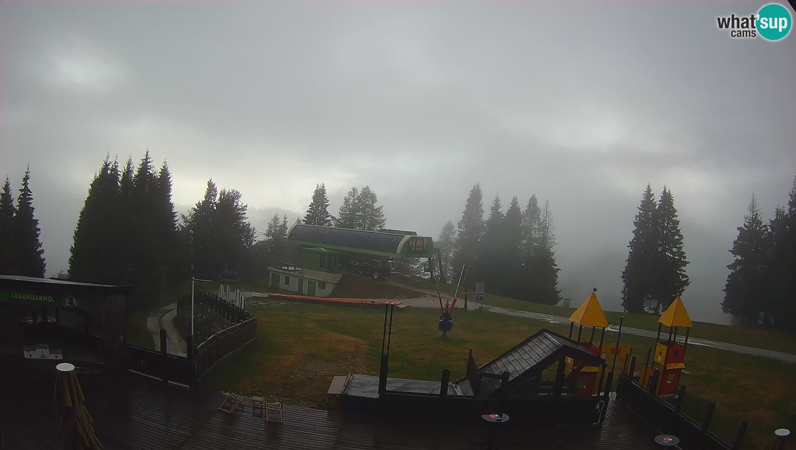 Webcam de la station de ski des Alpes slovènes à Cerkno Počivalo