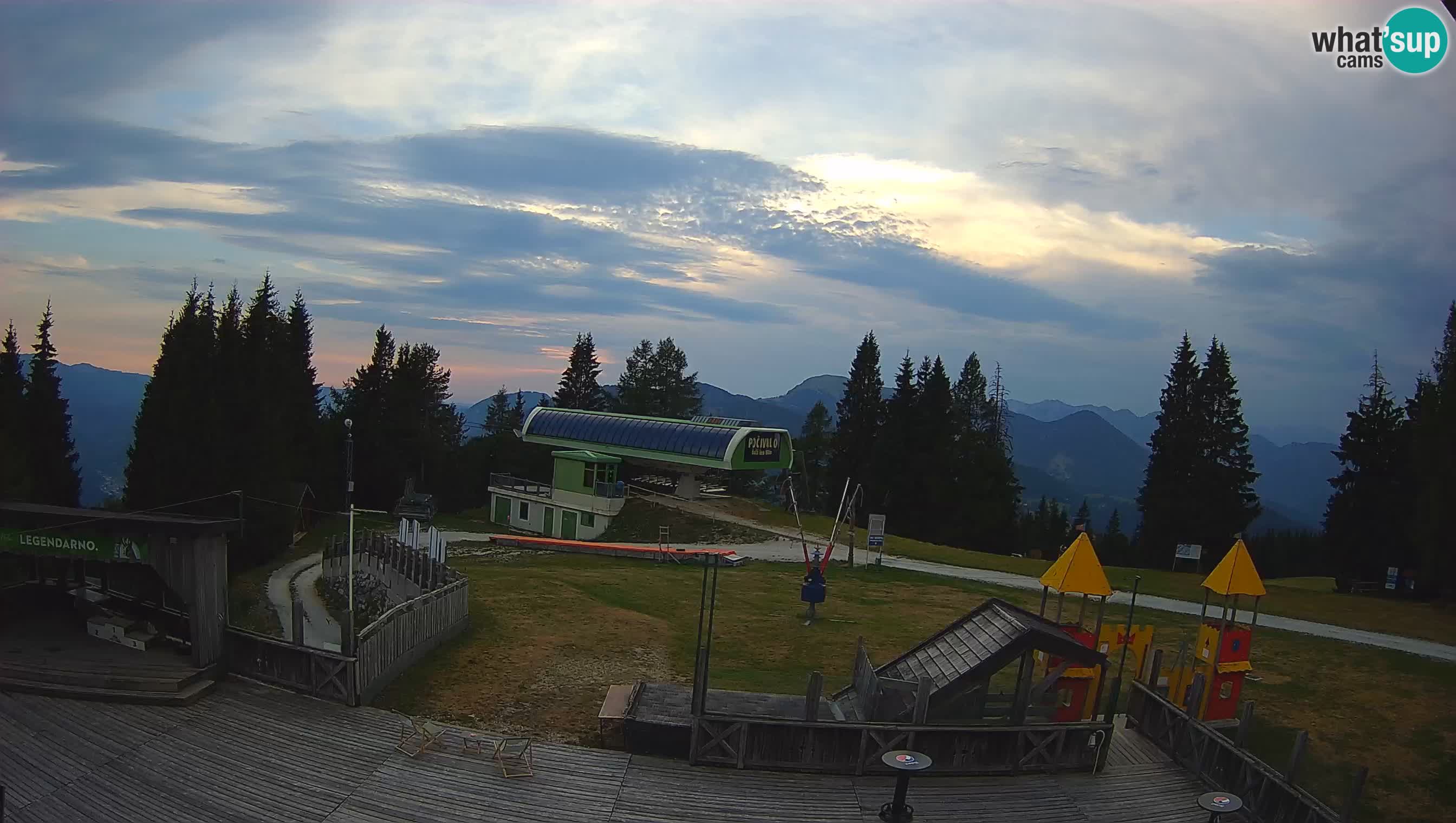Cámara web Počivalo – Alpska Perla | Vista en vivo desde la estación de esquí Cerkno