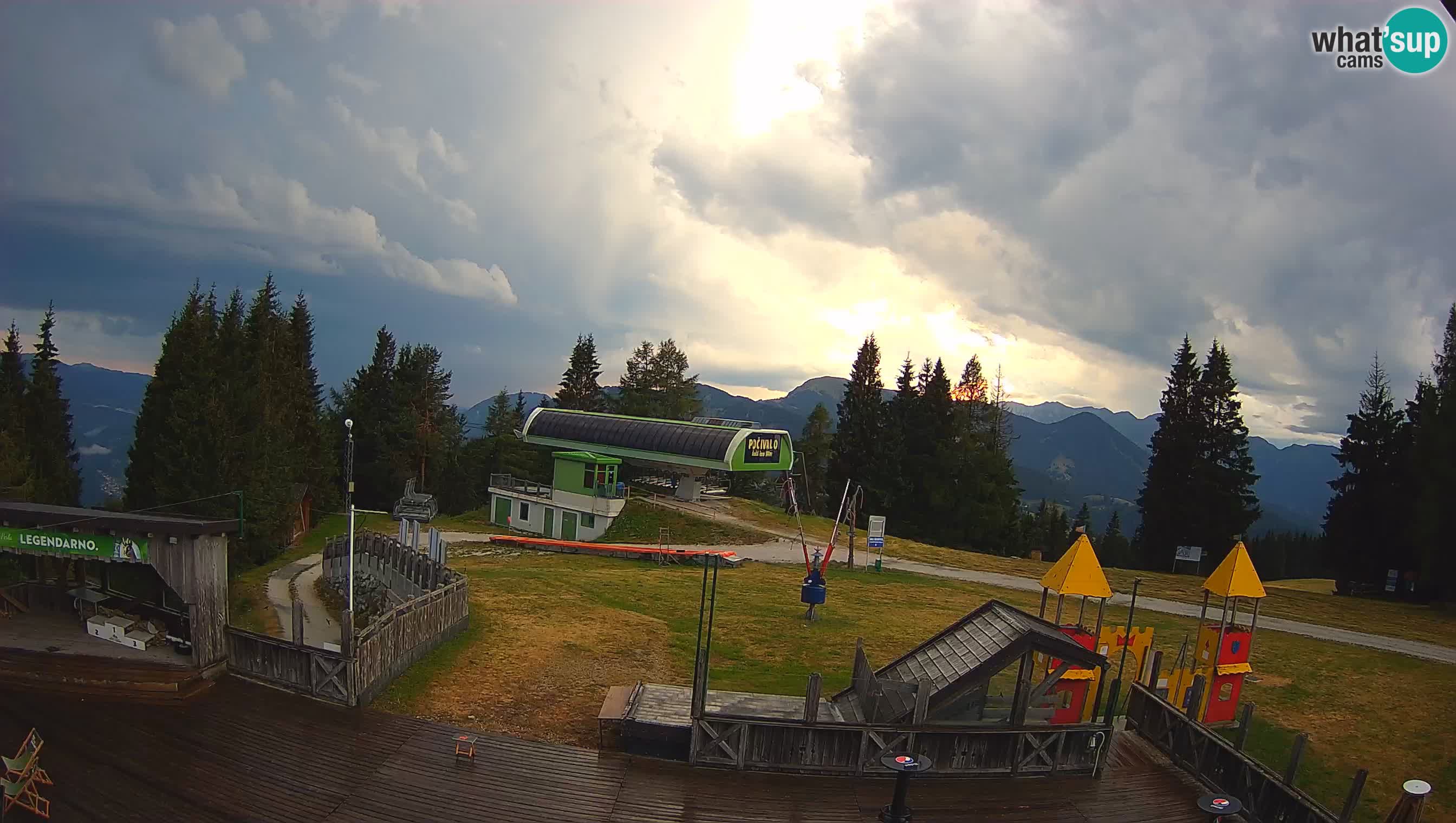 Webcam Počivalo – Alpska Perla | Liveblick vom Skigebiet Cerkno