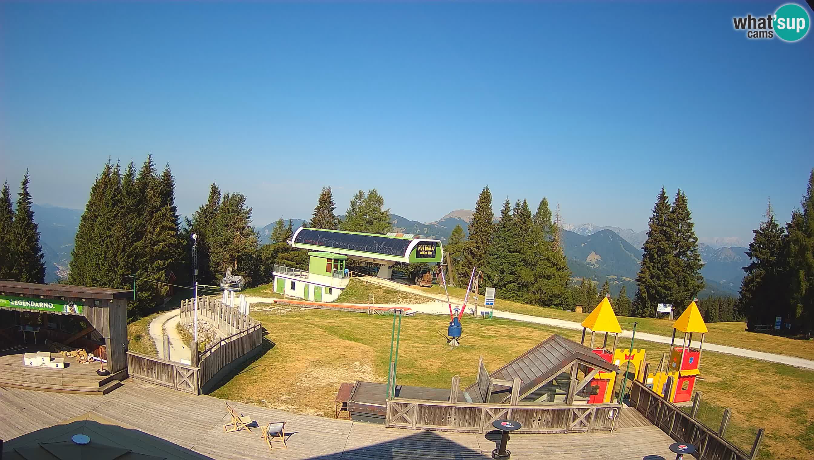 Webcam de la station de ski des Alpes slovènes à Cerkno Počivalo