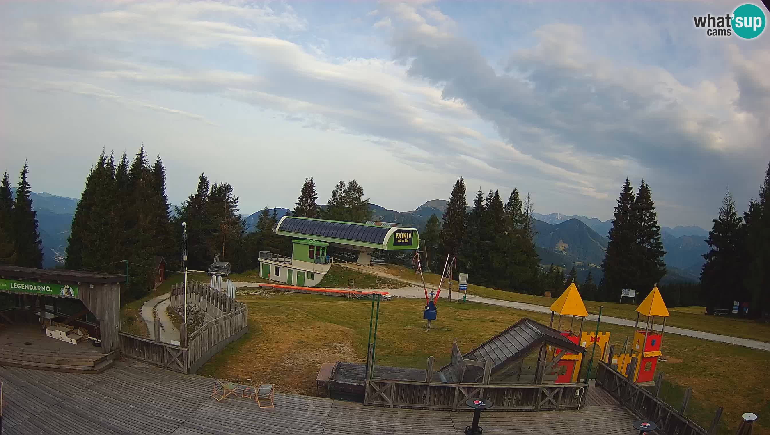 Webcam Počivalo – Alpska Perla | Vista live dalla stazione sciistica di Cerkno