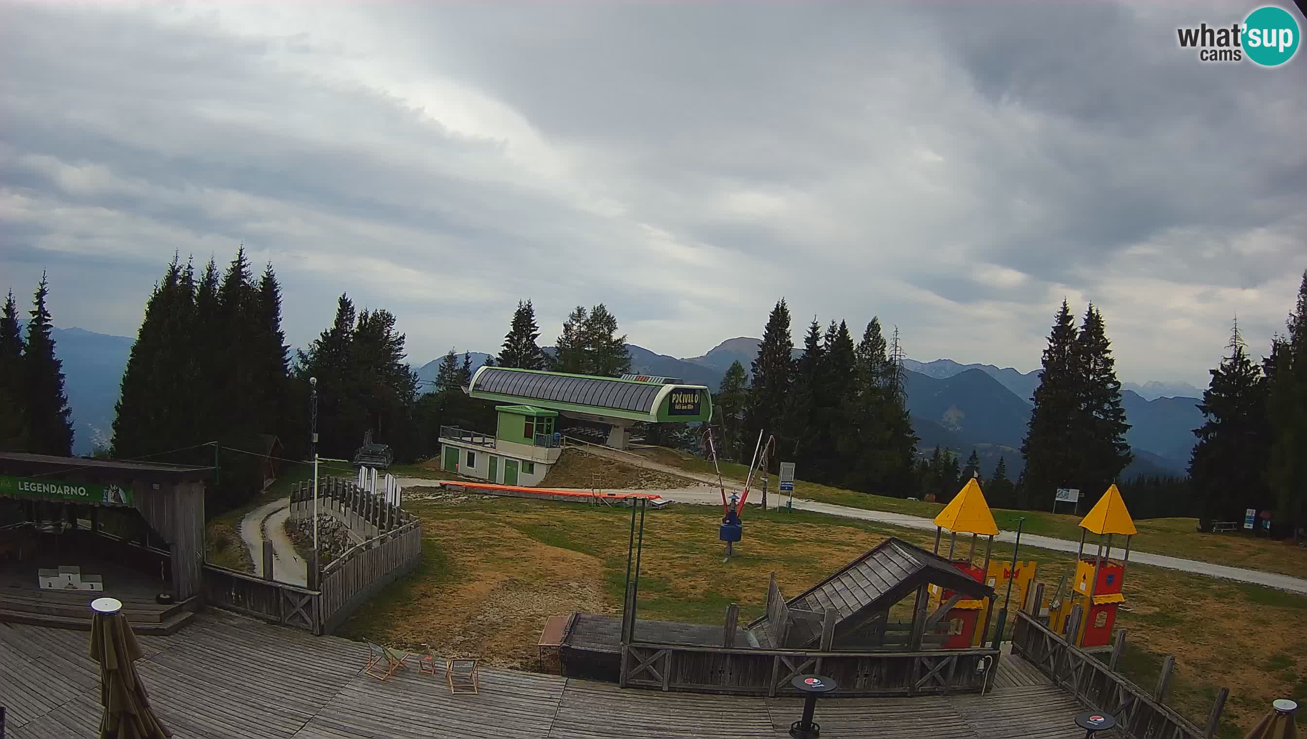 Webcam de la station de ski des Alpes slovènes à Cerkno Počivalo