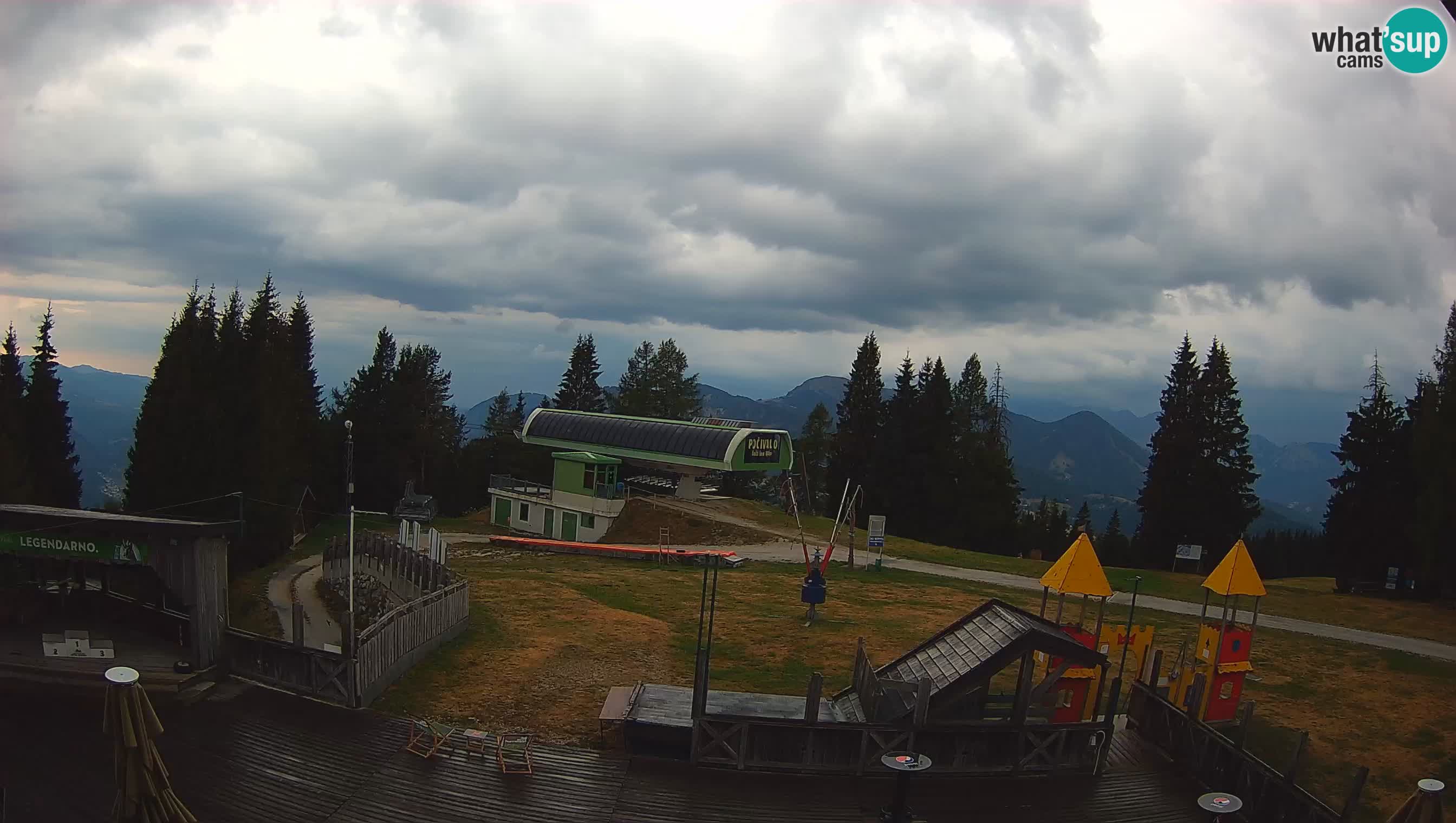 Webcam Počivalo – Alpska Perla | Liveblick vom Skigebiet Cerkno