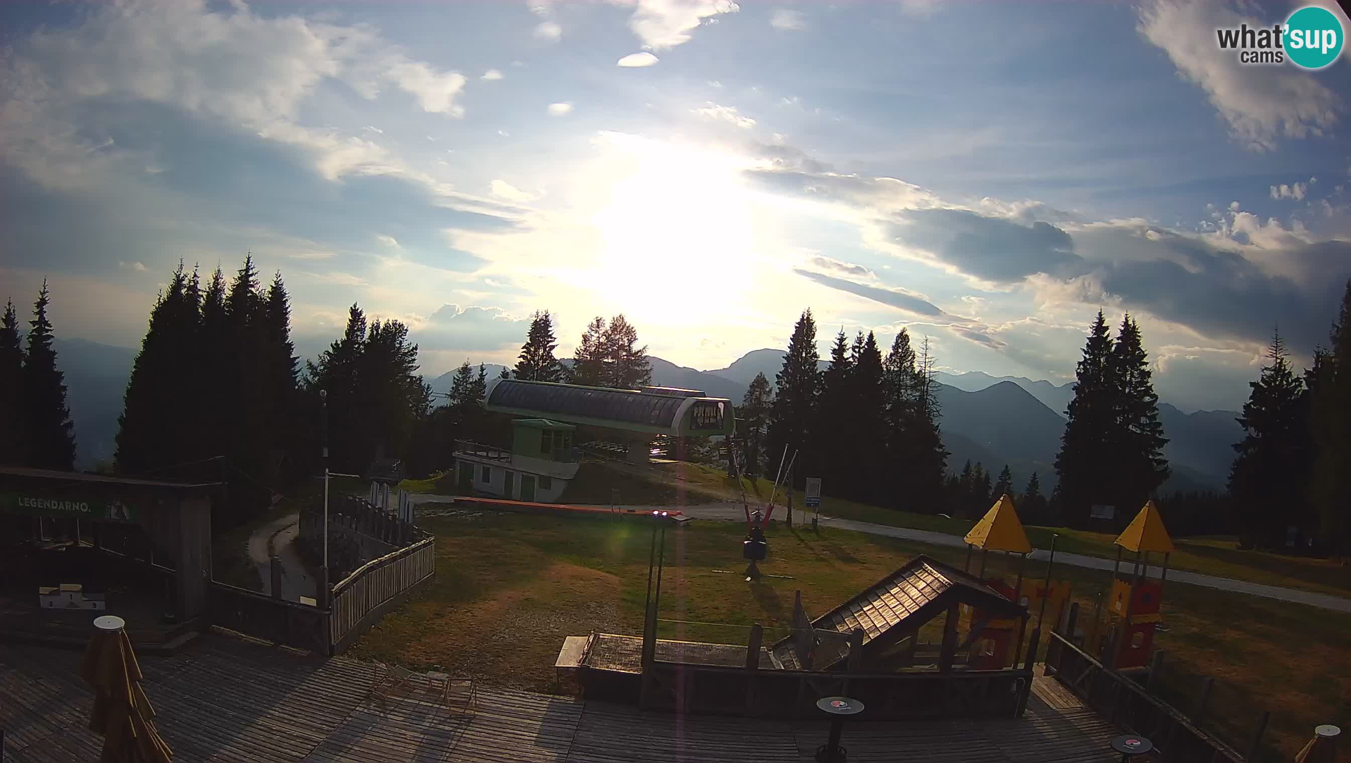 Webcam Počivalo – Alpska Perla | Vista live dalla stazione sciistica di Cerkno