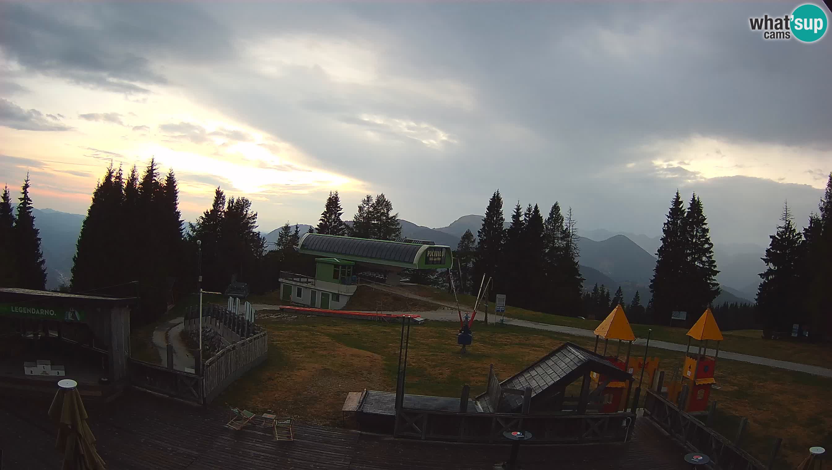 Webcam Počivalo – Alpska Perla | Liveblick vom Skigebiet Cerkno