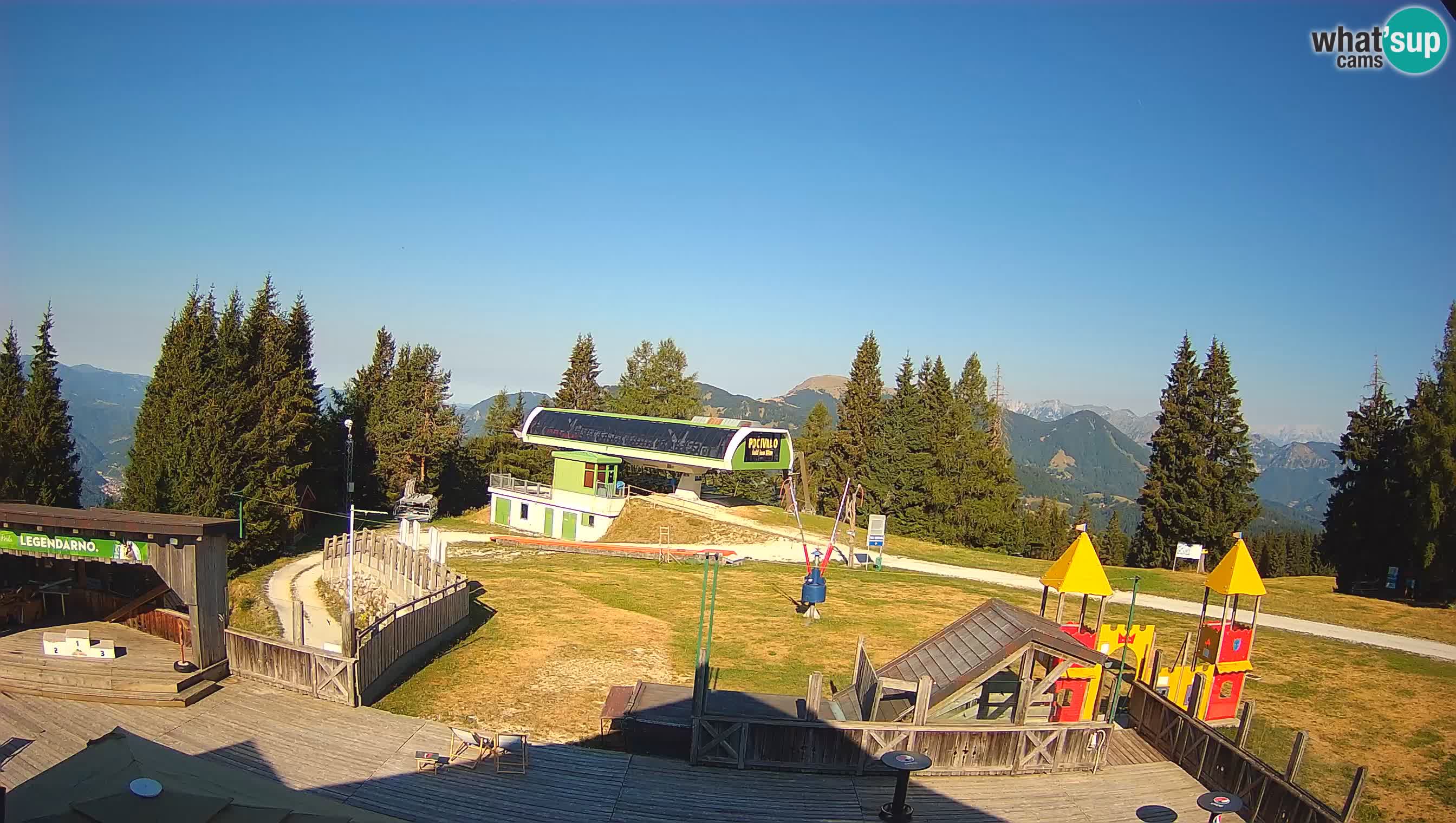 Webcam de la station de ski des Alpes slovènes à Cerkno Počivalo