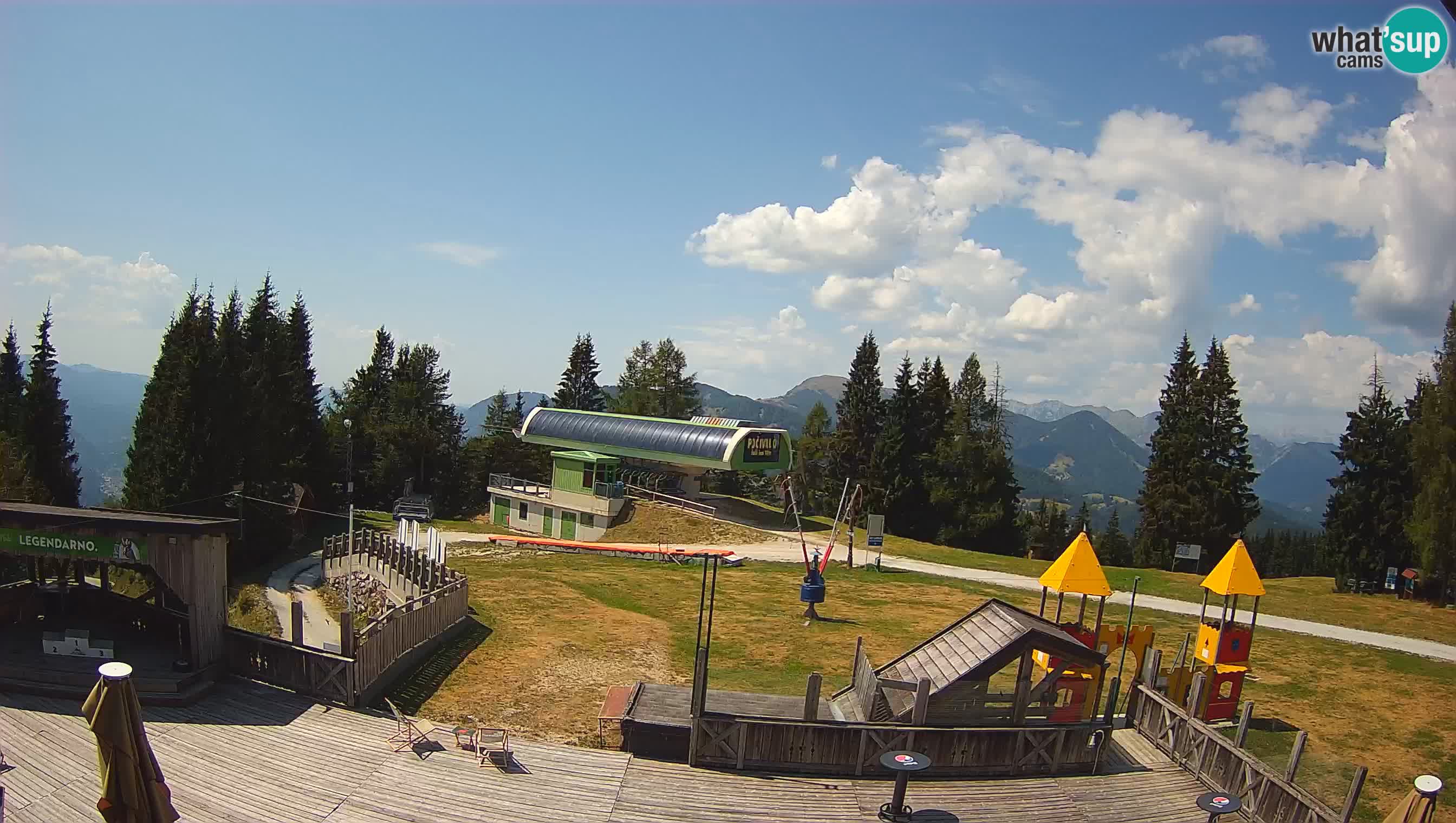 Webcam Počivalo – Alpska Perla | Live View from Cerkno Ski Resort