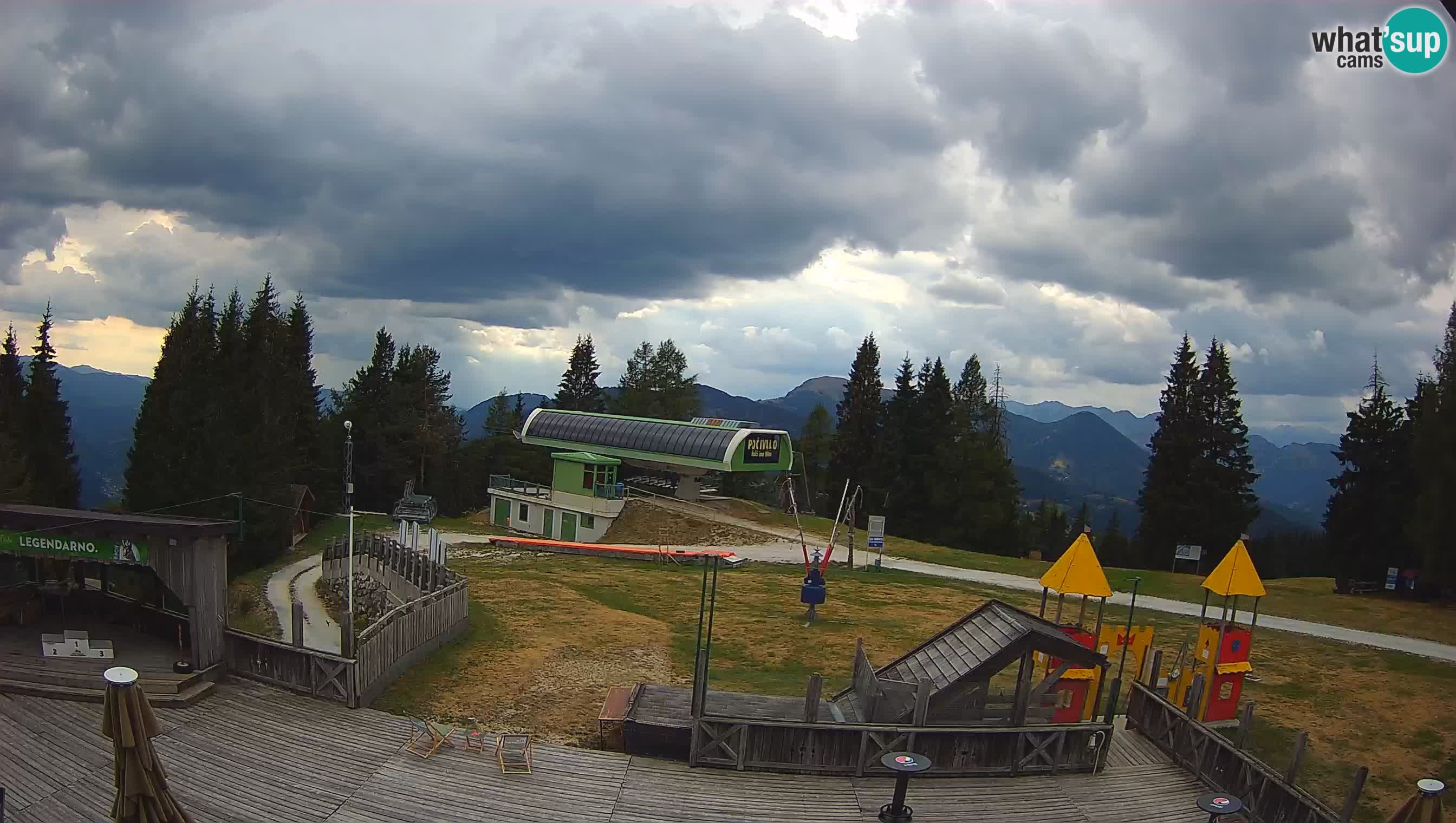 Webcam Počivalo – Alpska Perla | Live View from Cerkno Ski Resort