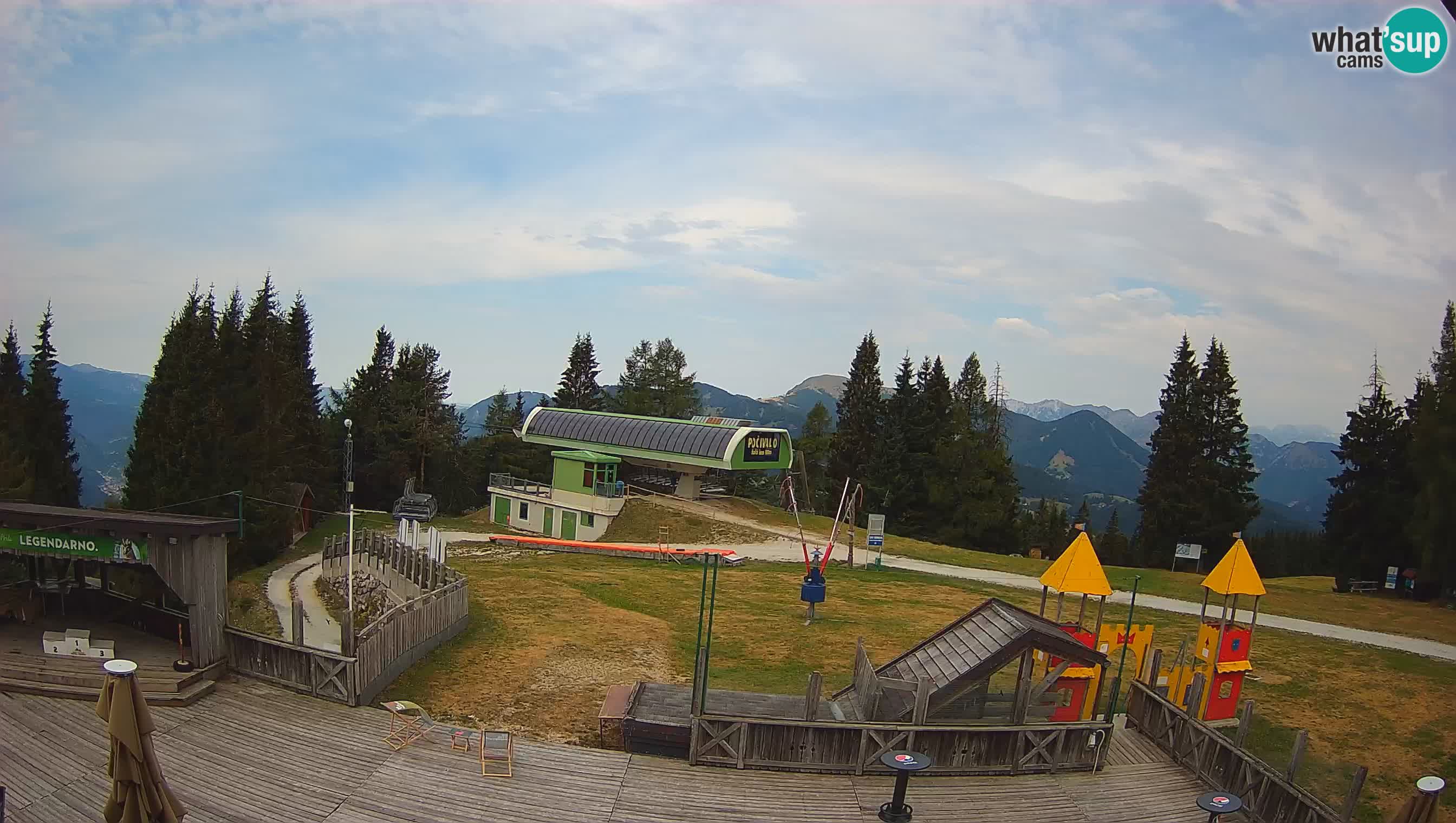 Cámara web Počivalo – Alpska Perla | Vista en vivo desde la estación de esquí Cerkno