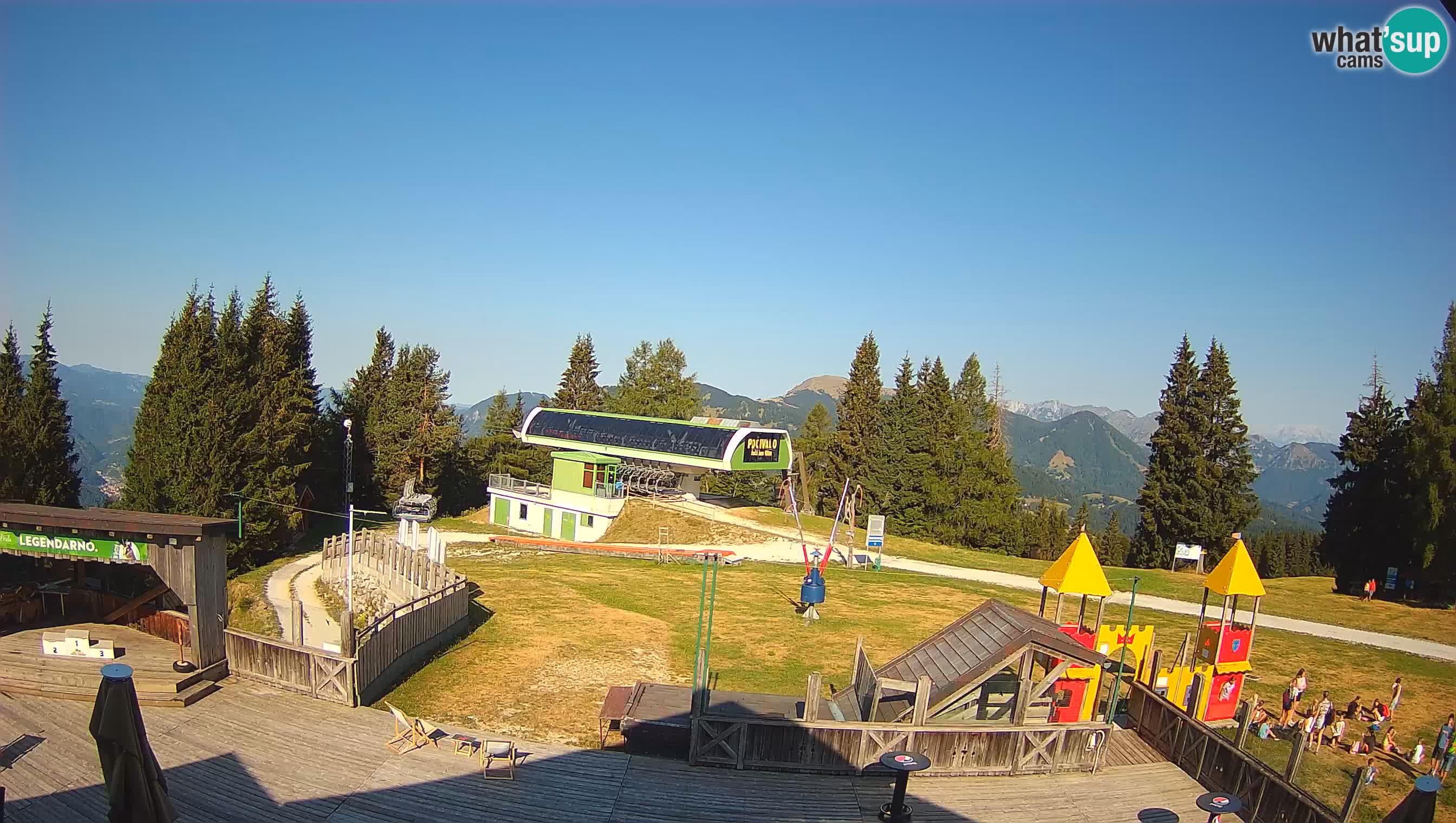 Webcam de la station de ski des Alpes slovènes à Cerkno Počivalo