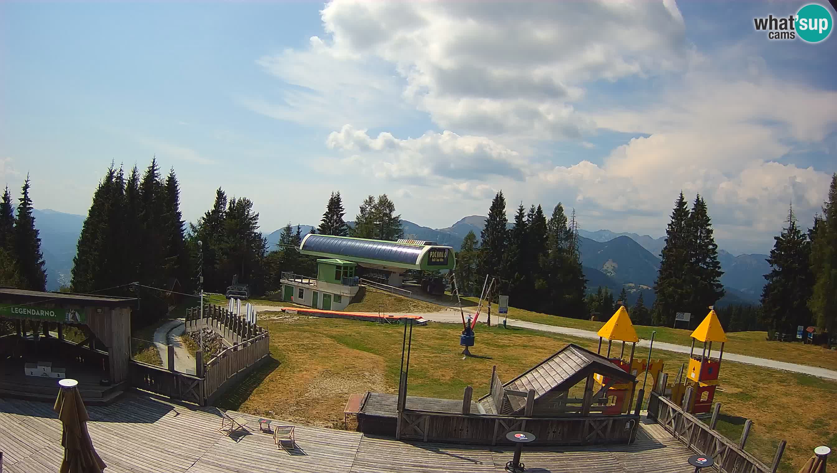Webcam Počivalo – Alpska Perla | Live View from Cerkno Ski Resort