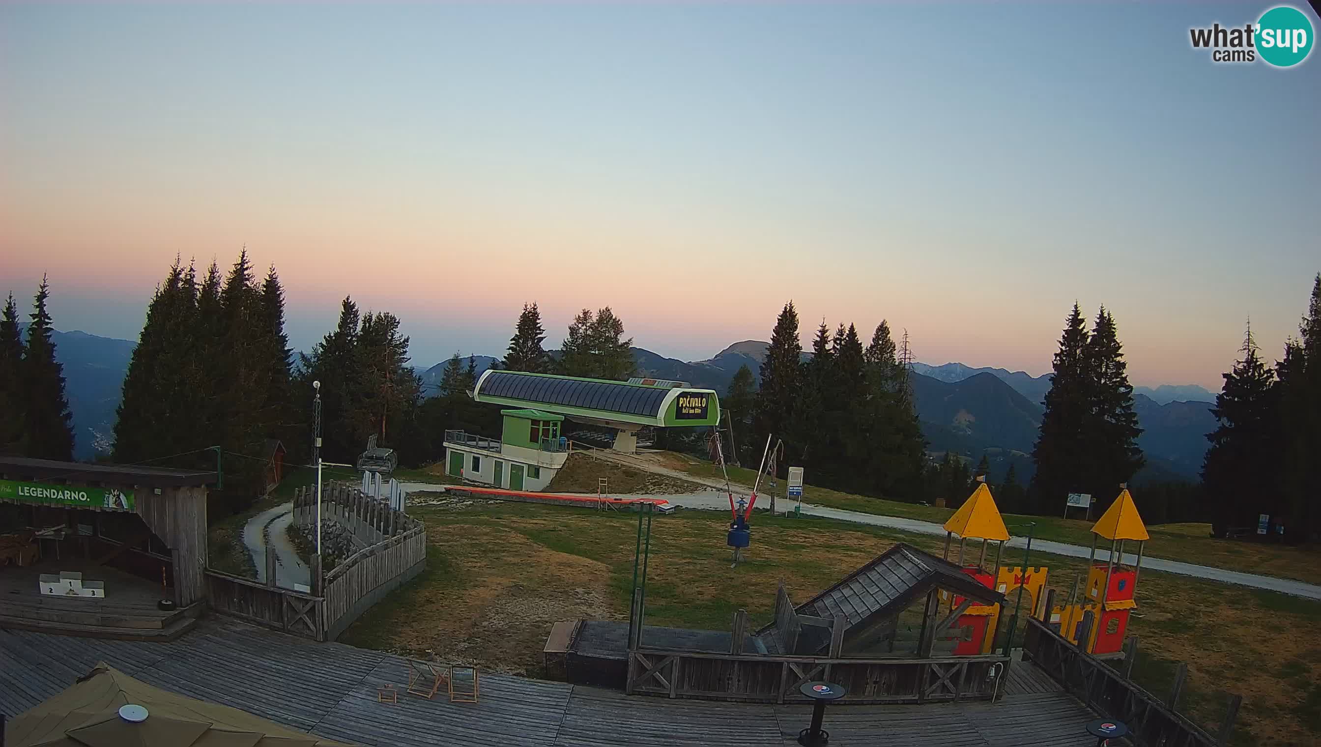 Webcam Počivalo – Alpska Perla | Vista live dalla stazione sciistica di Cerkno
