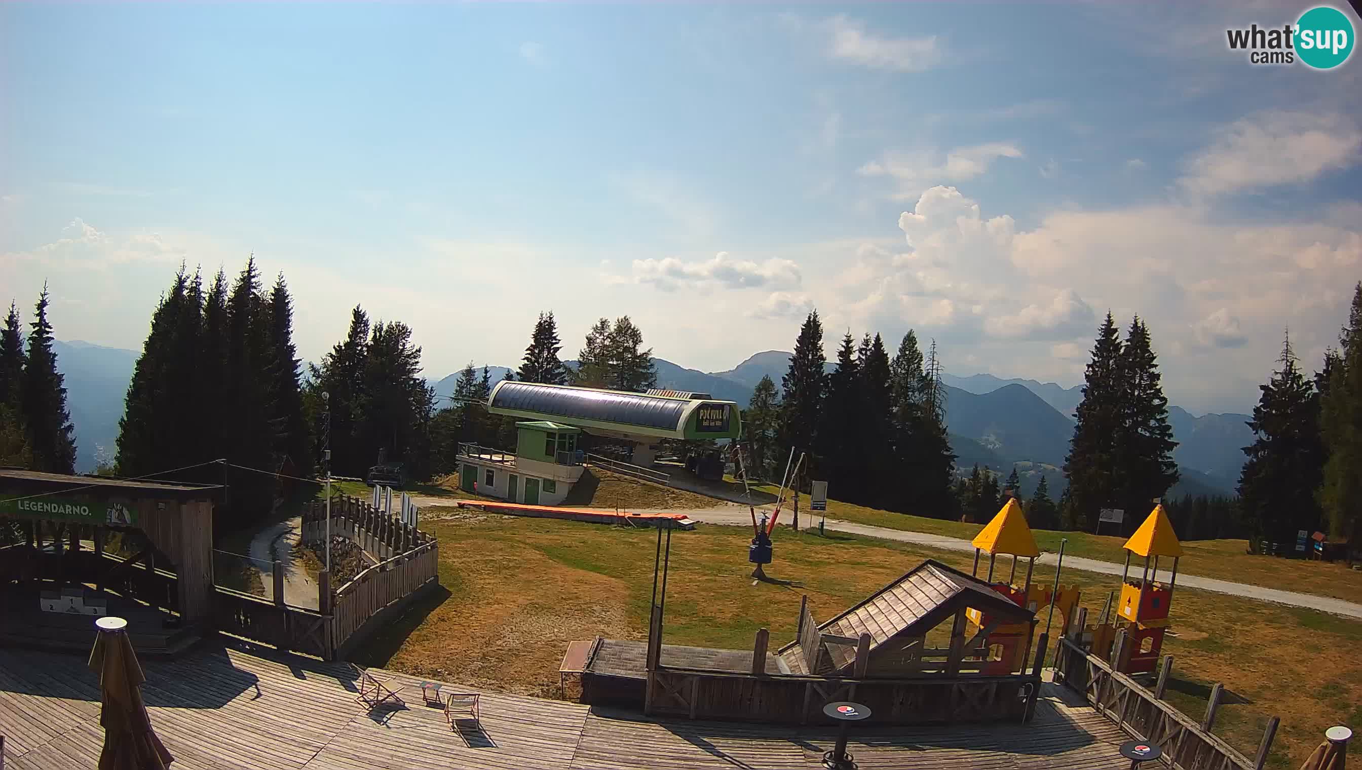 Webcam Počivalo – Alpska Perla | Vista live dalla stazione sciistica di Cerkno