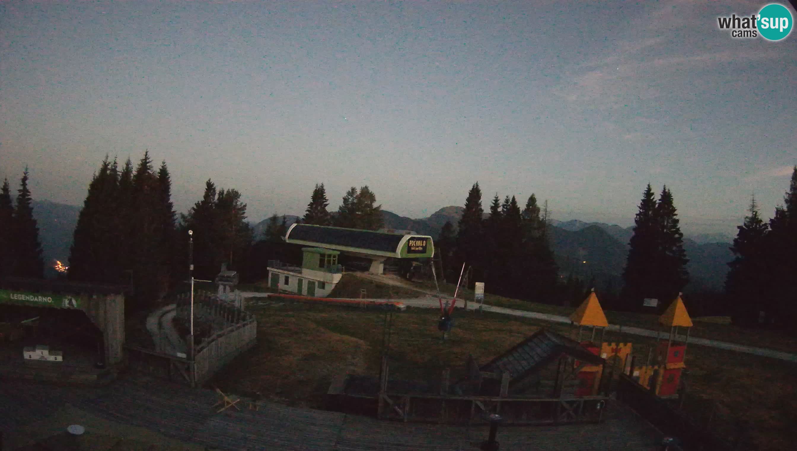Web kamera Počivalo – Alpska Perla | Pogled uživo sa skijališta Cerkno