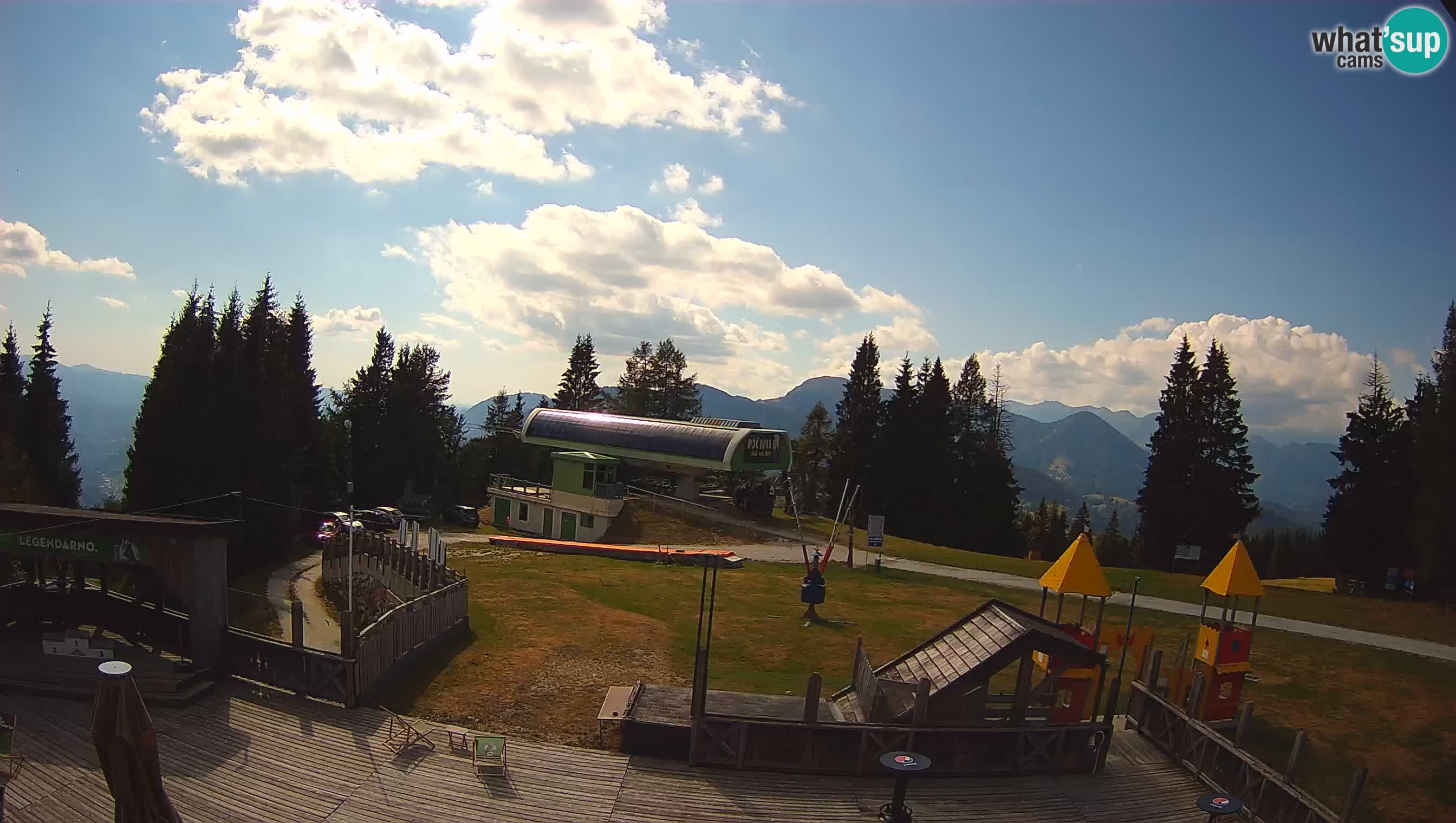Webcam Počivalo – Alpska Perla | Vista live dalla stazione sciistica di Cerkno