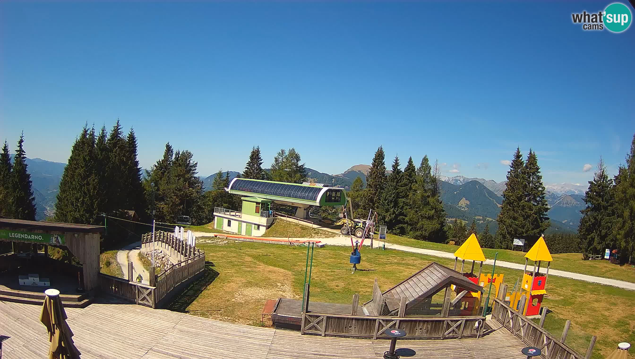 Webcam Počivalo – Alpska Perla | Live View from Cerkno Ski Resort