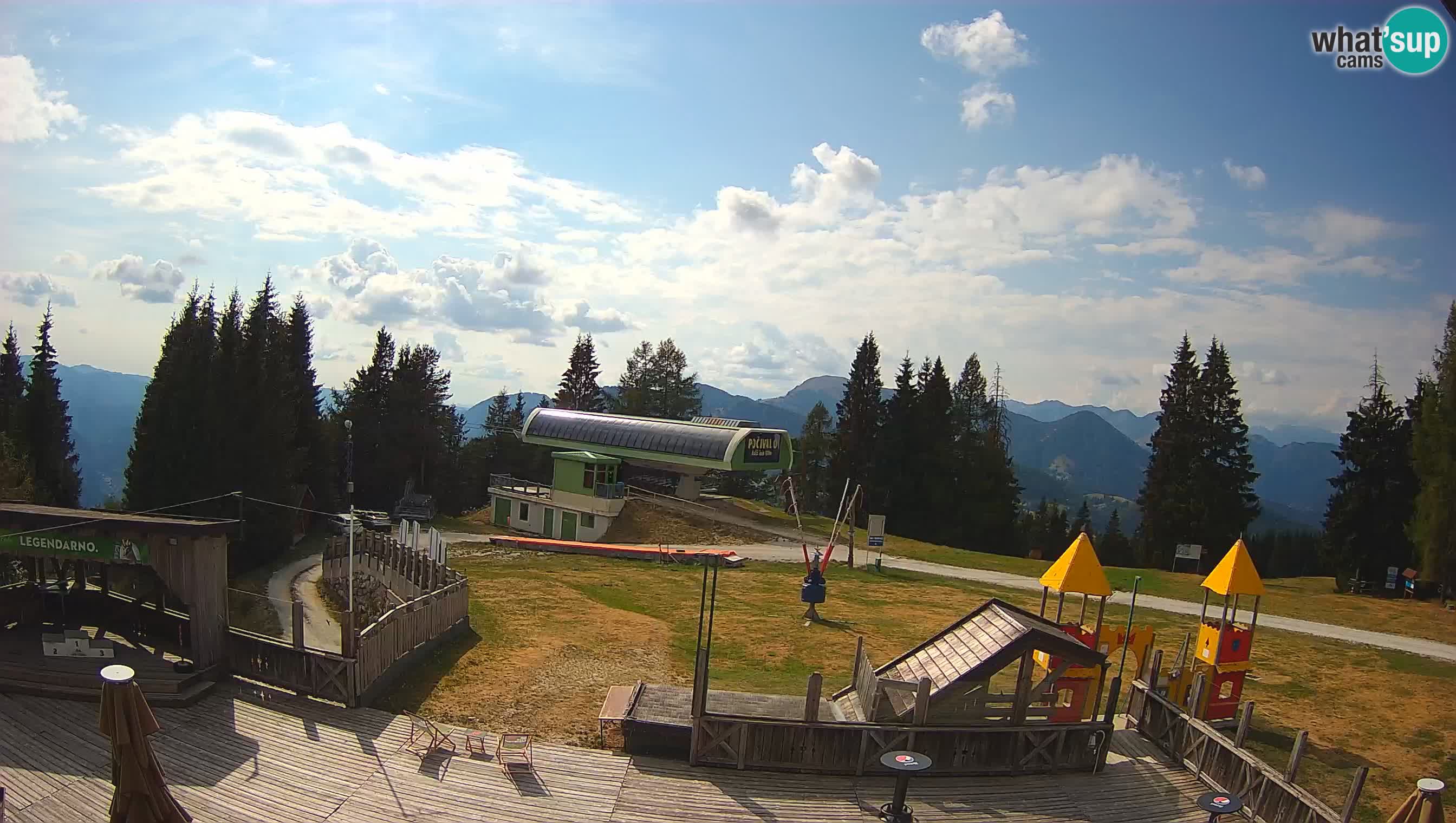 Webcam Počivalo – Alpska Perla | Live View from Cerkno Ski Resort