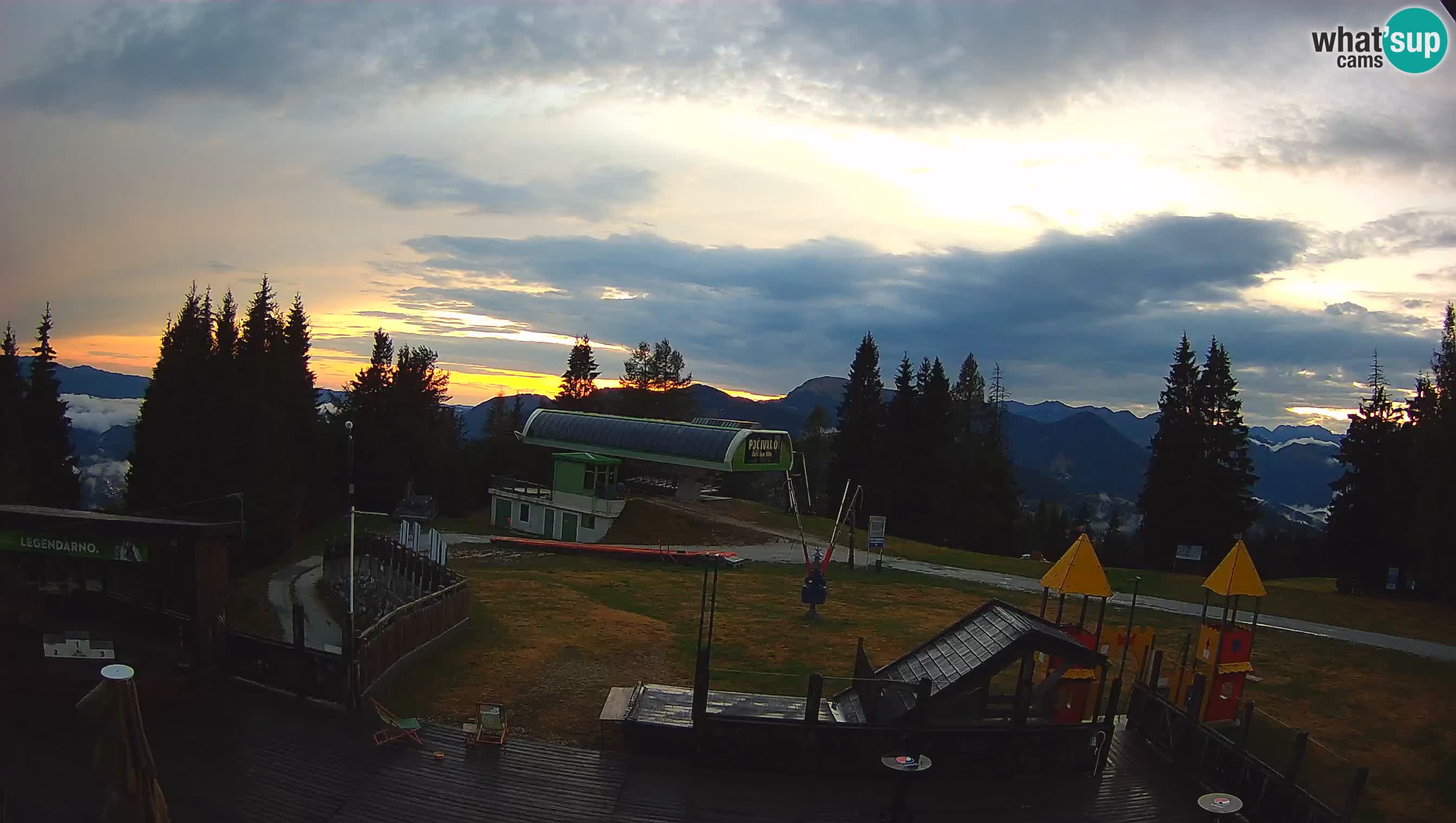 Webcam Počivalo – Alpska Perla | Live View from Cerkno Ski Resort