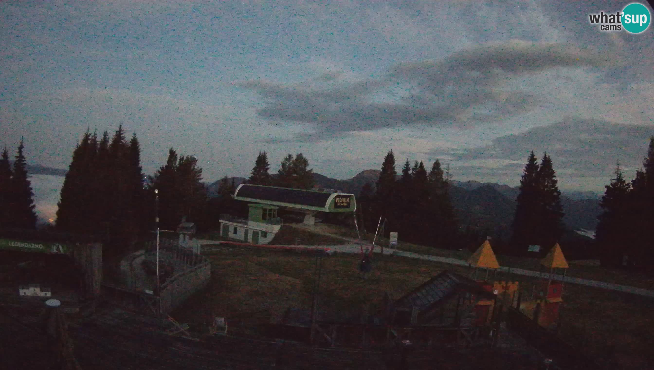 Webcam Počivalo – Alpska Perla | Vista live dalla stazione sciistica di Cerkno