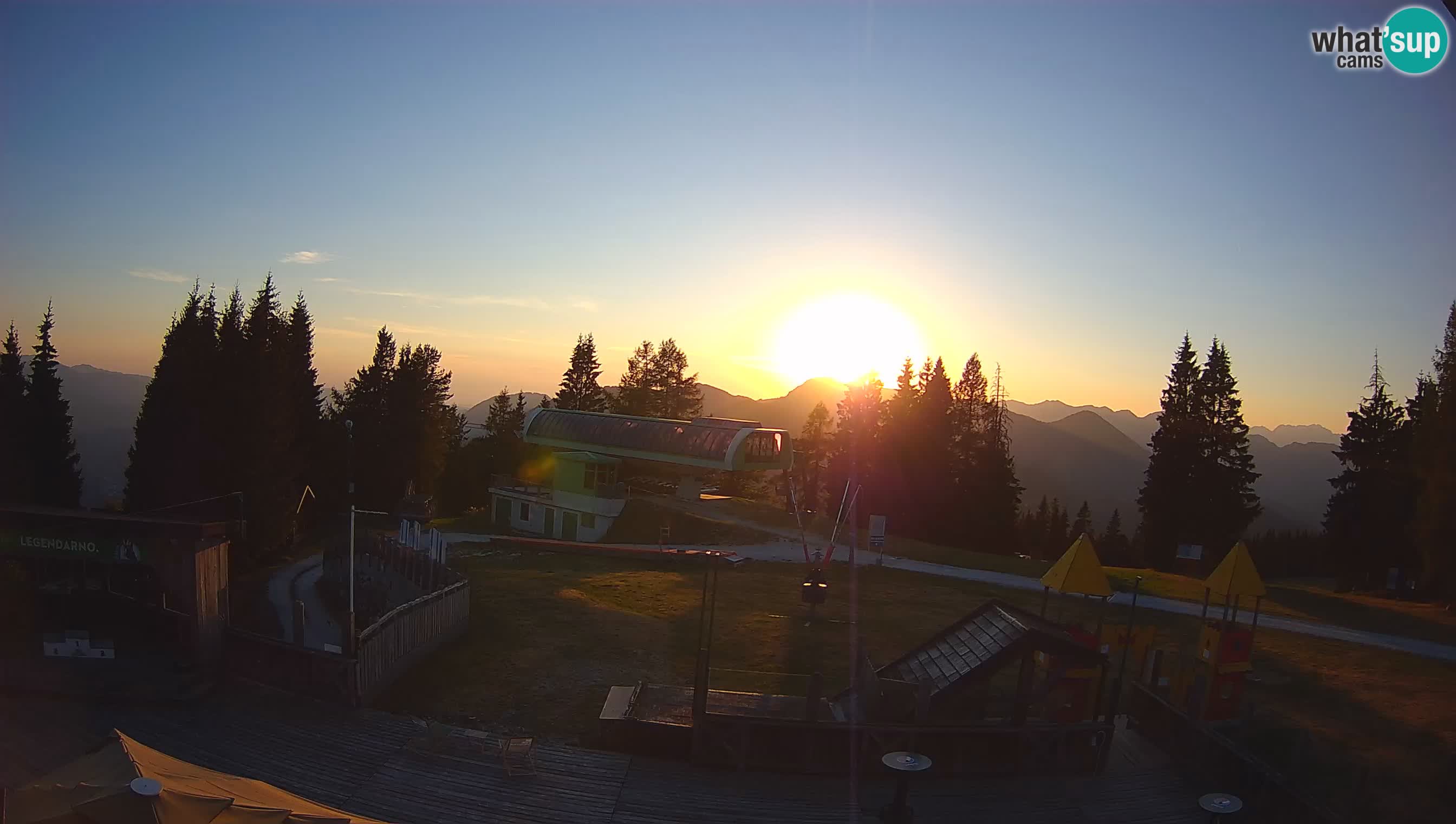 Web kamera Počivalo – Alpska Perla | Pogled uživo sa skijališta Cerkno
