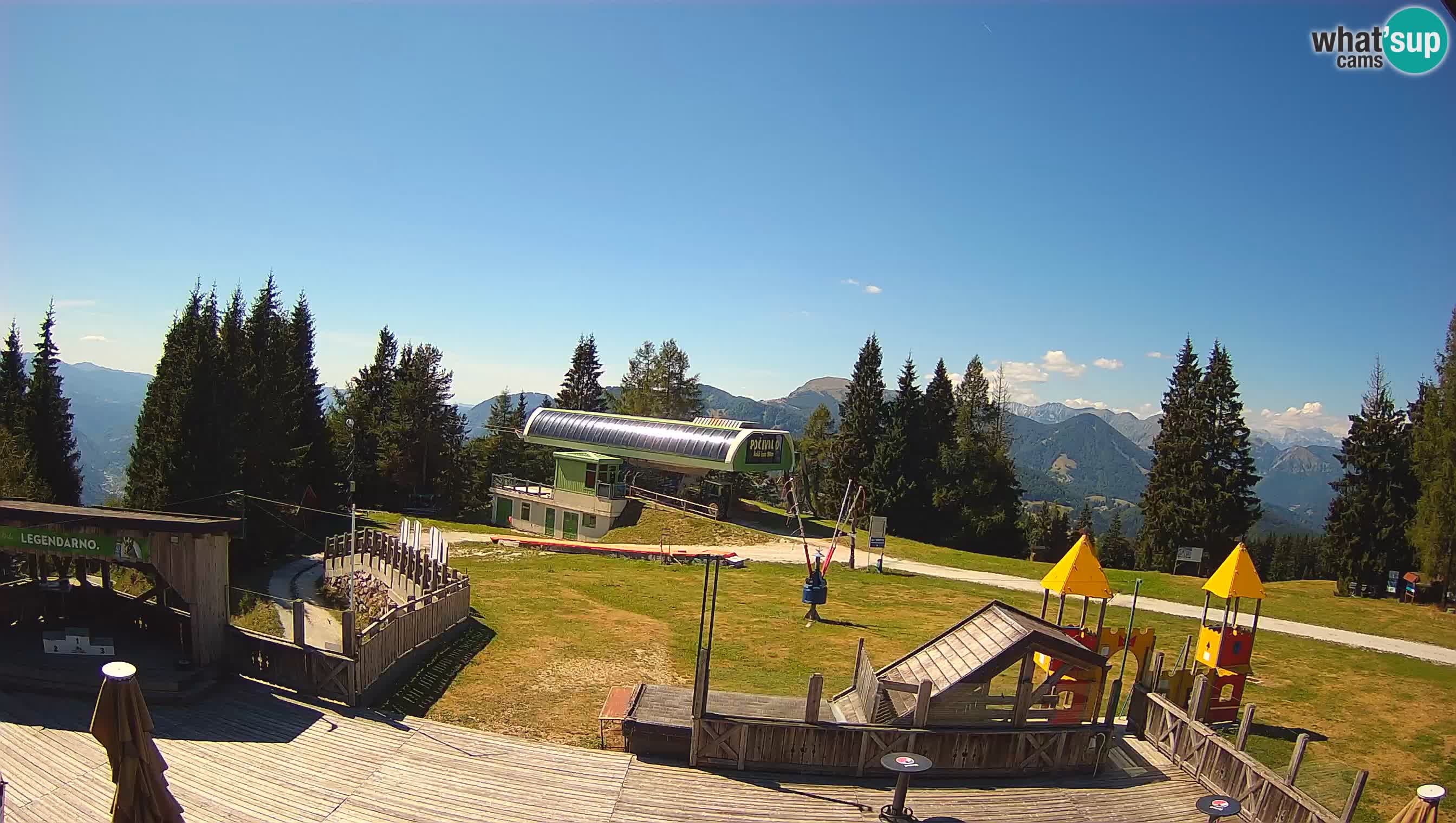 Webcam de la station de ski des Alpes slovènes à Cerkno Počivalo