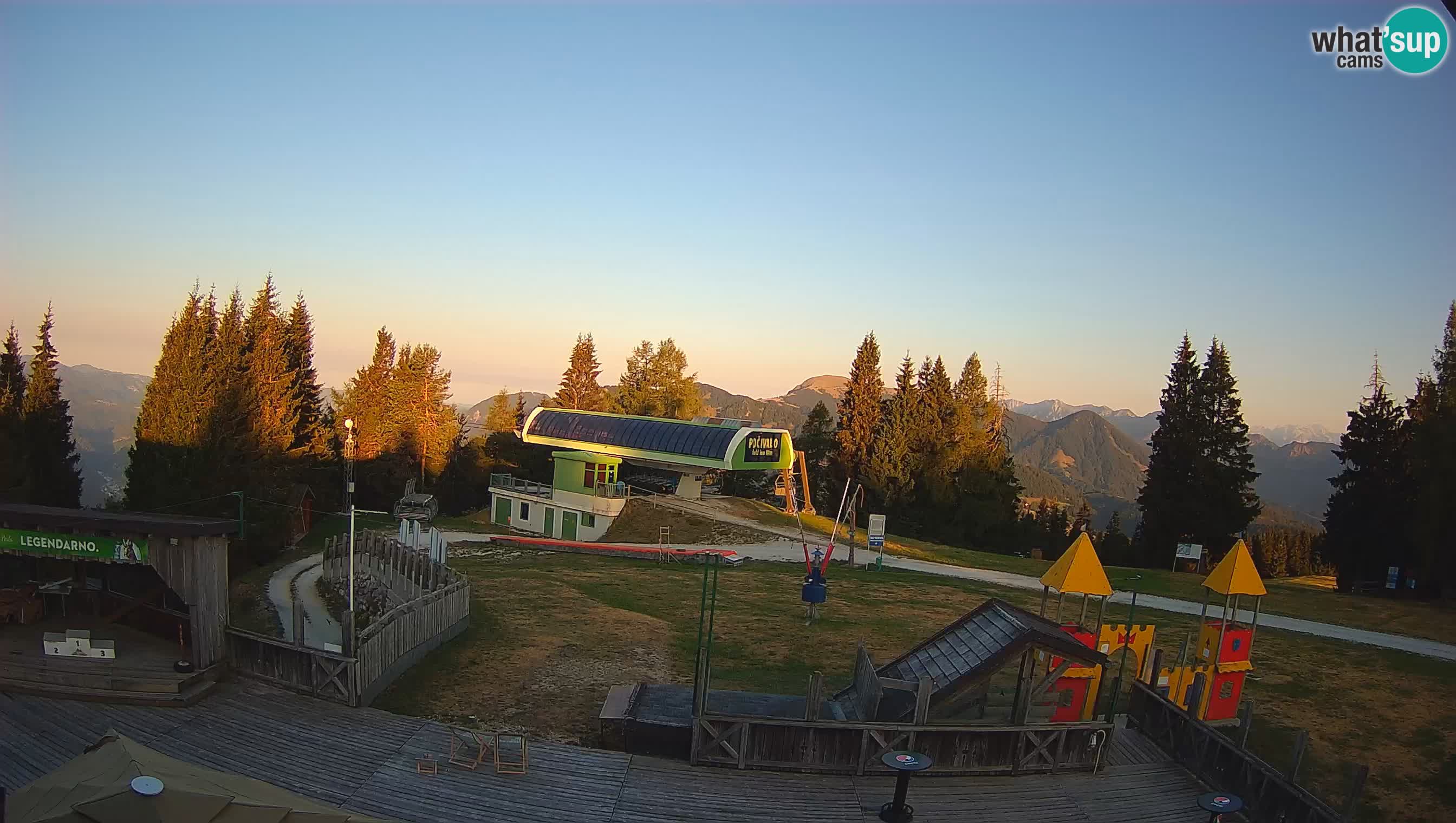Cámara web Počivalo – Alpska Perla | Vista en vivo desde la estación de esquí Cerkno