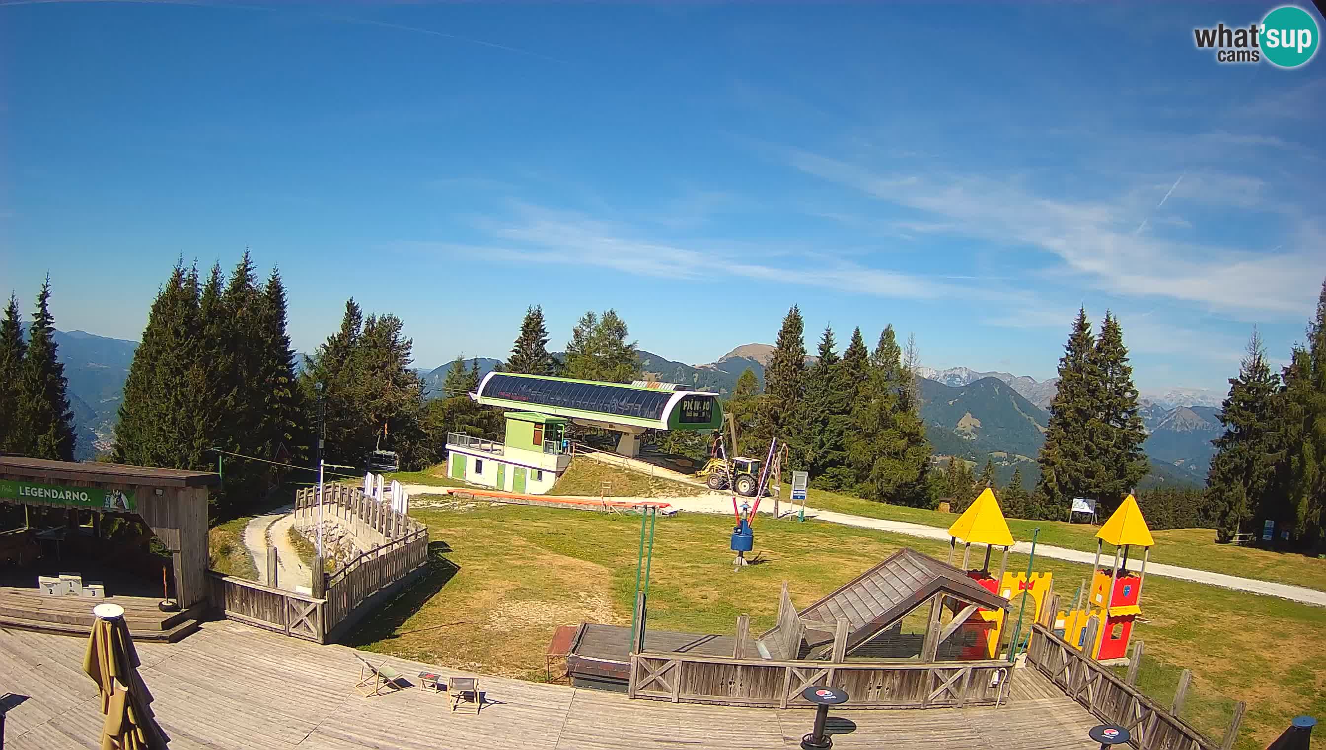 Spletna kamera Počivalo – Alpska Perla | Pogled v živo iz smučišča Cerkno