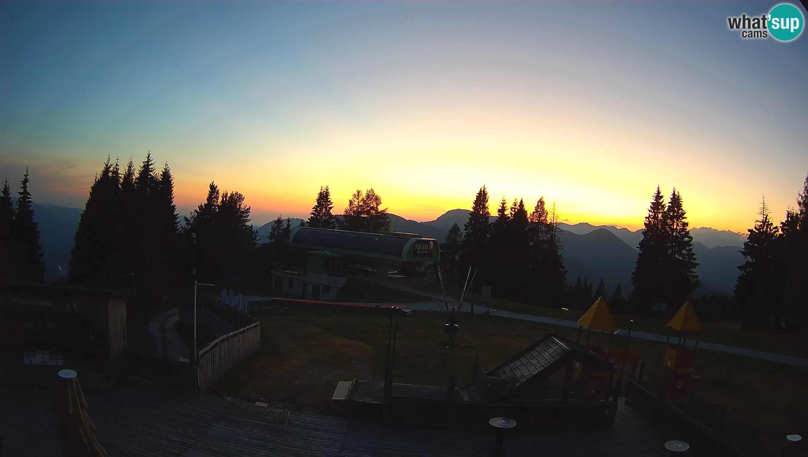 Webcam de la station de ski des Alpes slovènes à Cerkno Počivalo