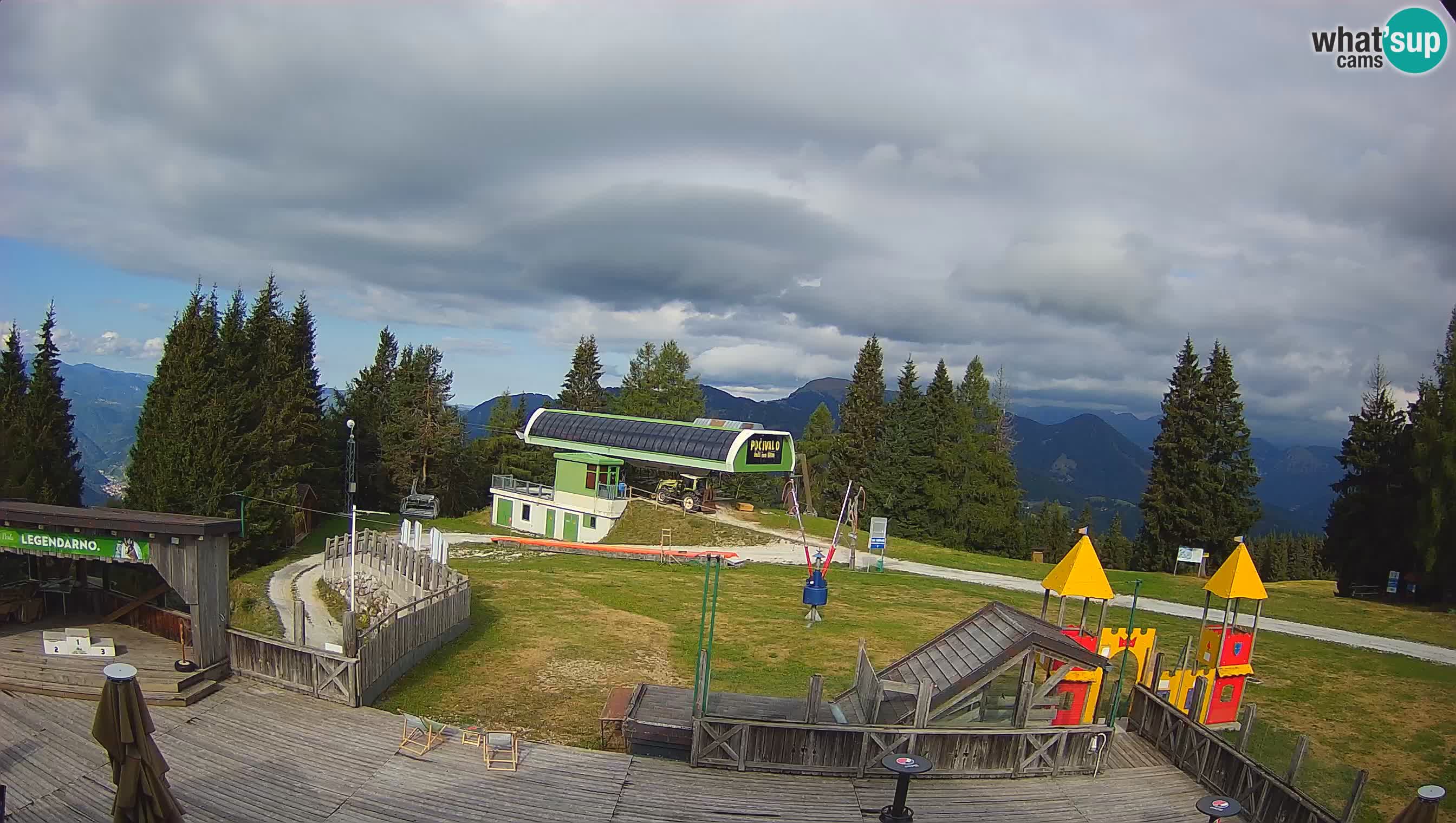 Cámara web Počivalo – Alpska Perla | Vista en vivo desde la estación de esquí Cerkno