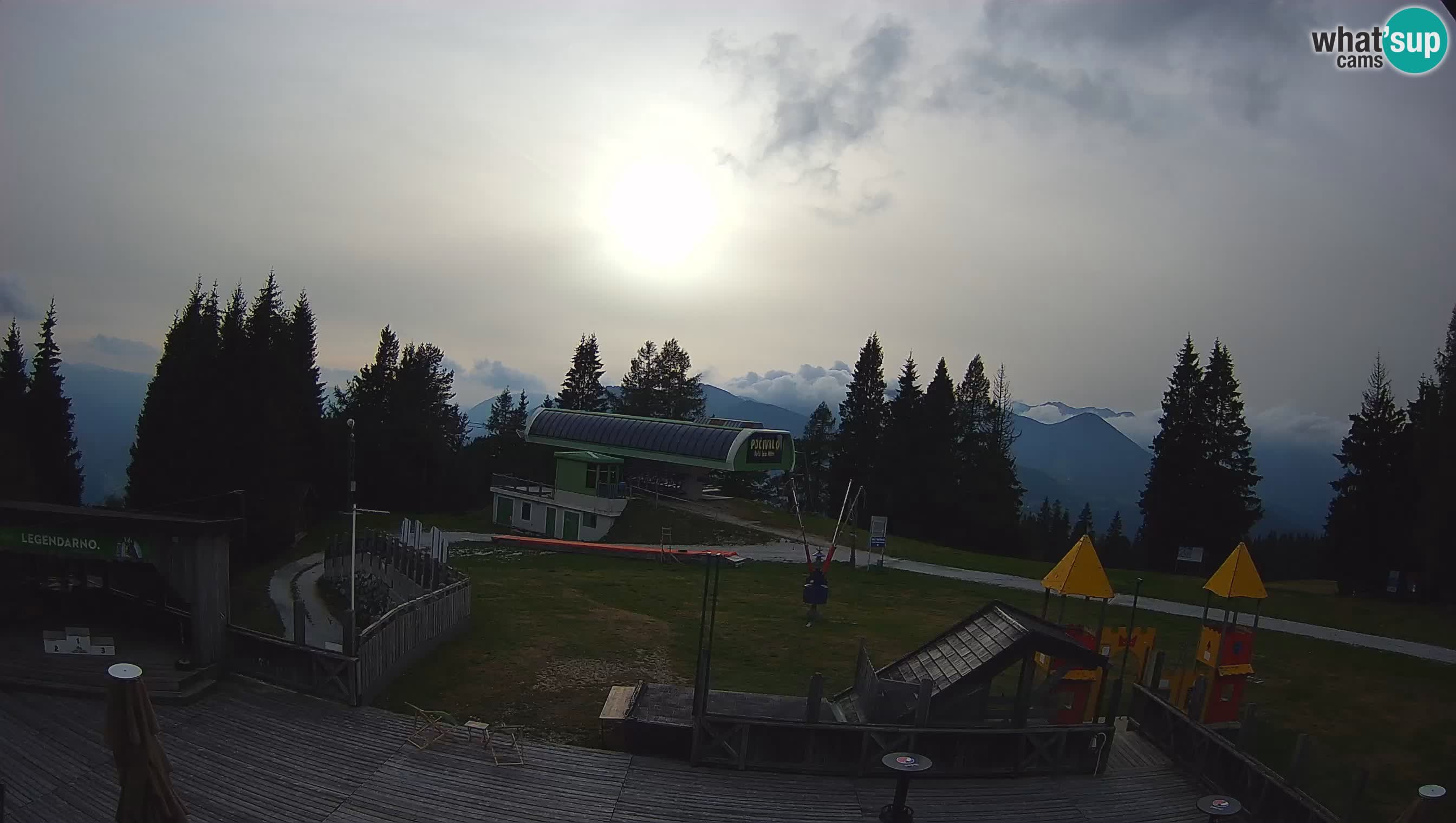 Webcam Počivalo – Alpska Perla | Vista live dalla stazione sciistica di Cerkno