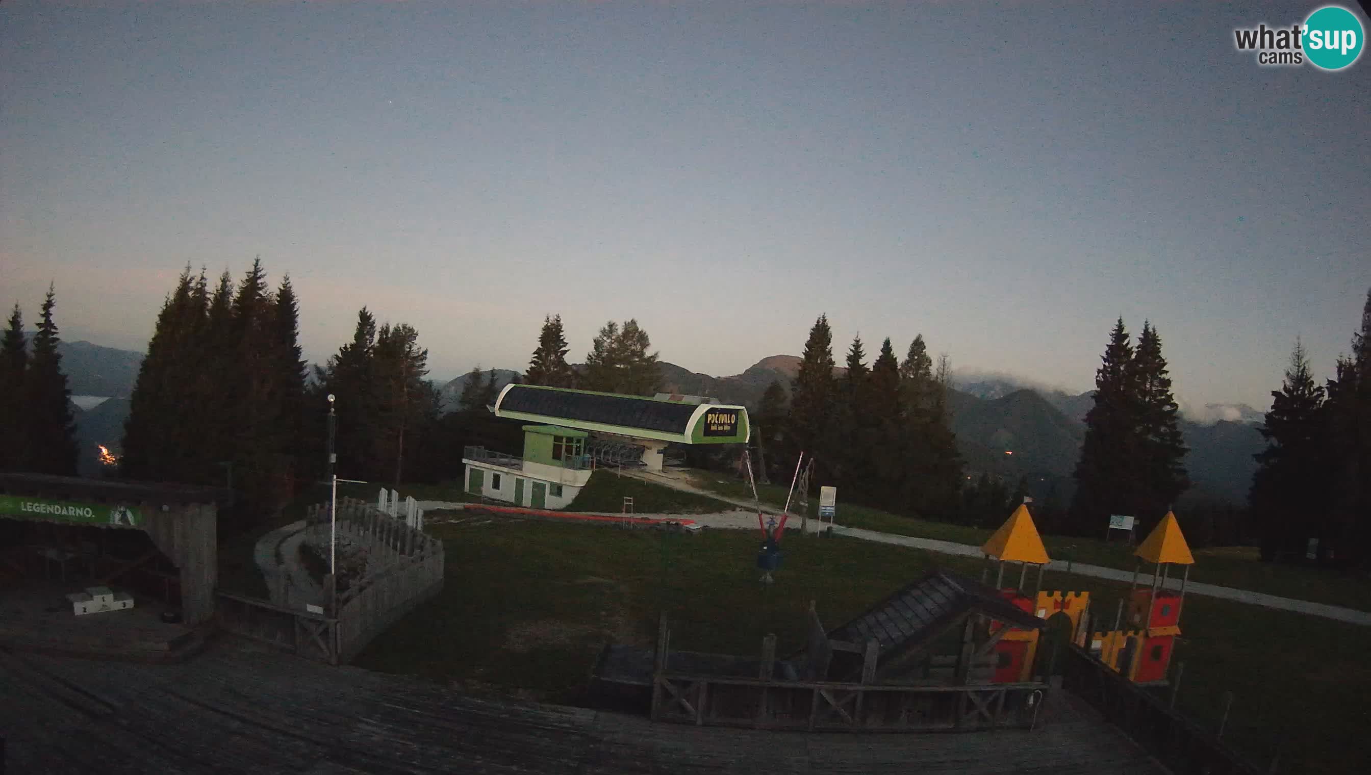 Web kamera Počivalo – Alpska Perla | Pogled uživo sa skijališta Cerkno