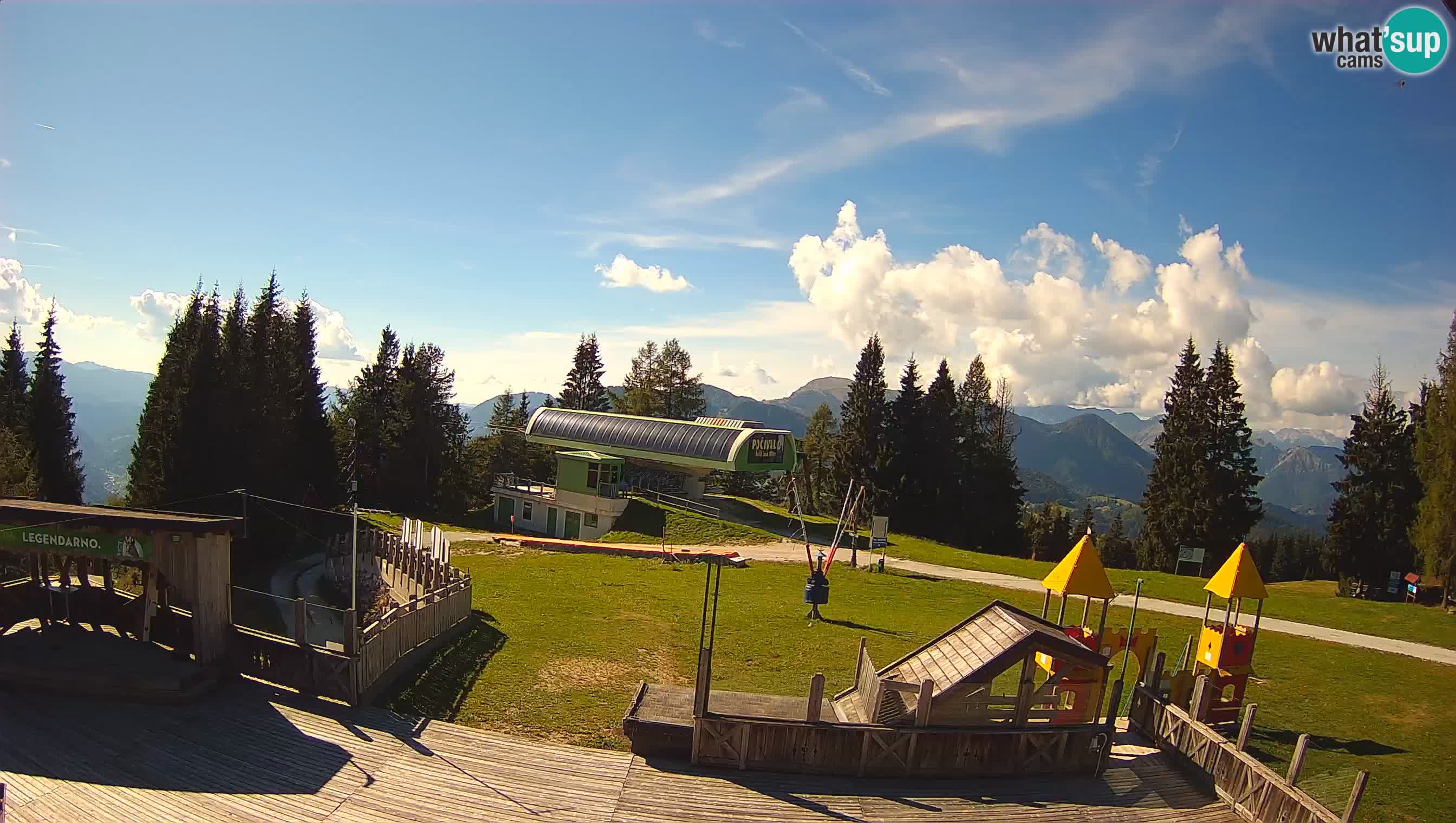Webcam Počivalo – Alpska Perla | Live View from Cerkno Ski Resort