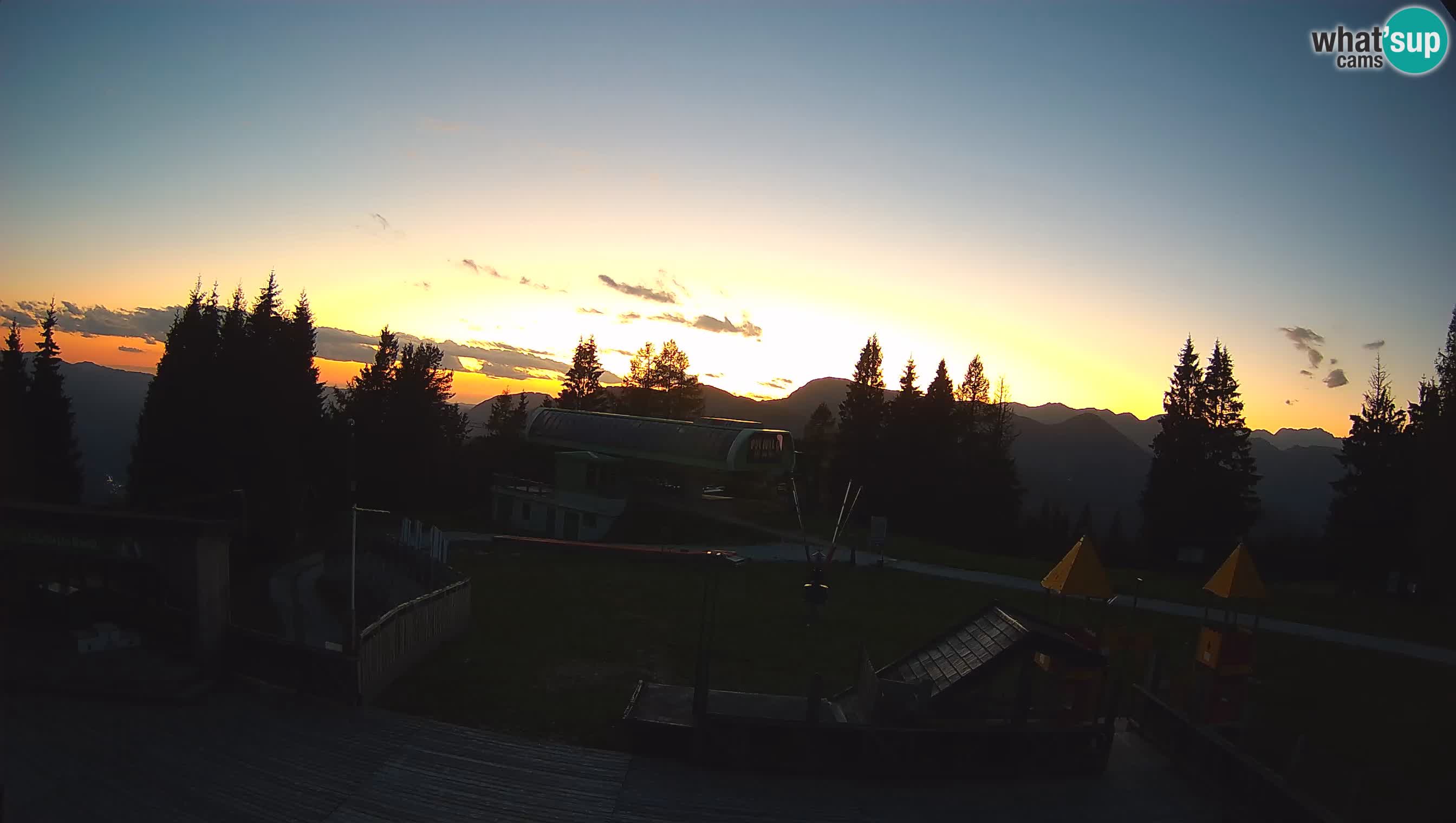 Web kamera Počivalo – Alpska Perla | Pogled uživo sa skijališta Cerkno