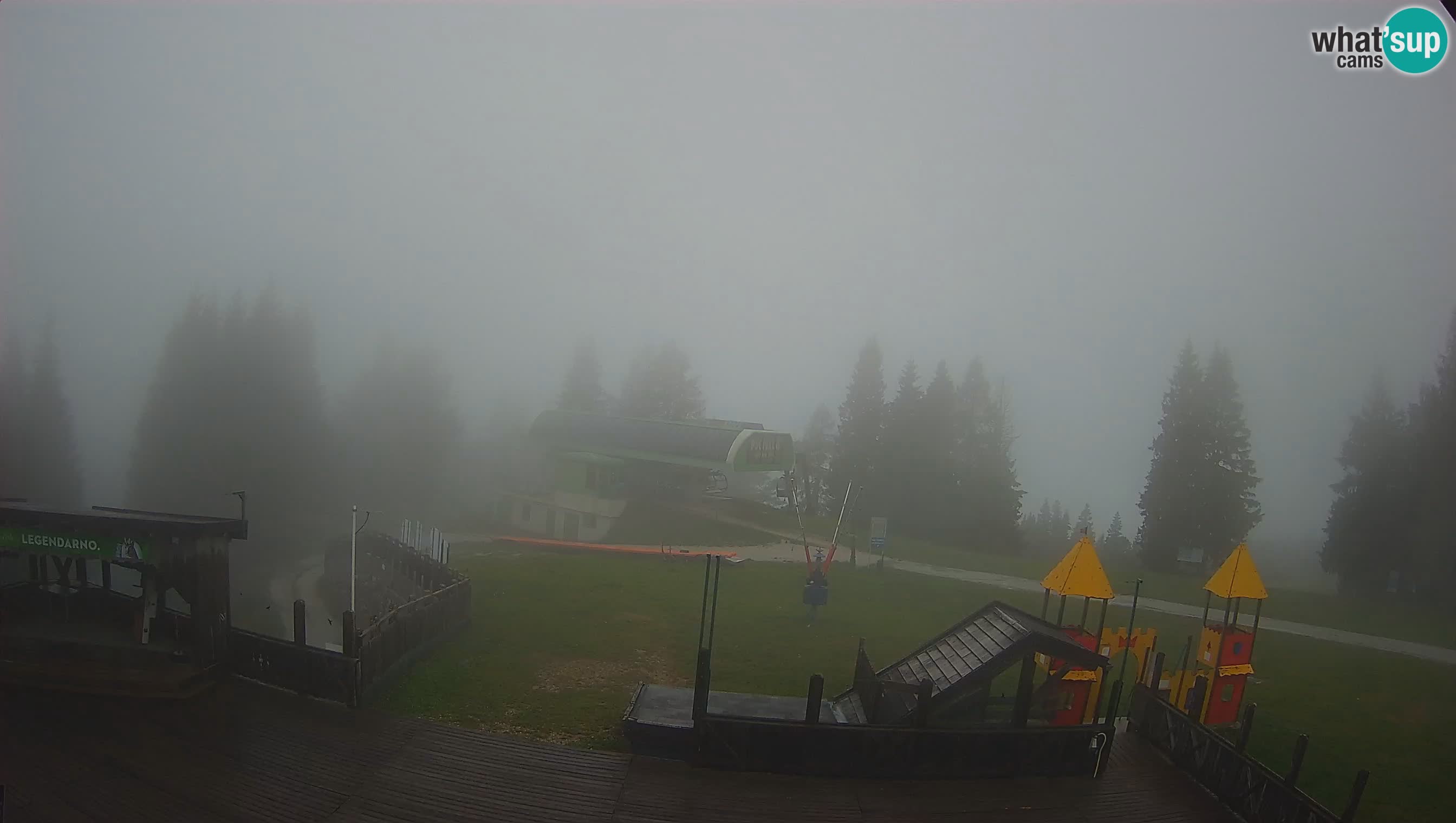 Webcam de la station de ski des Alpes slovènes à Cerkno Počivalo